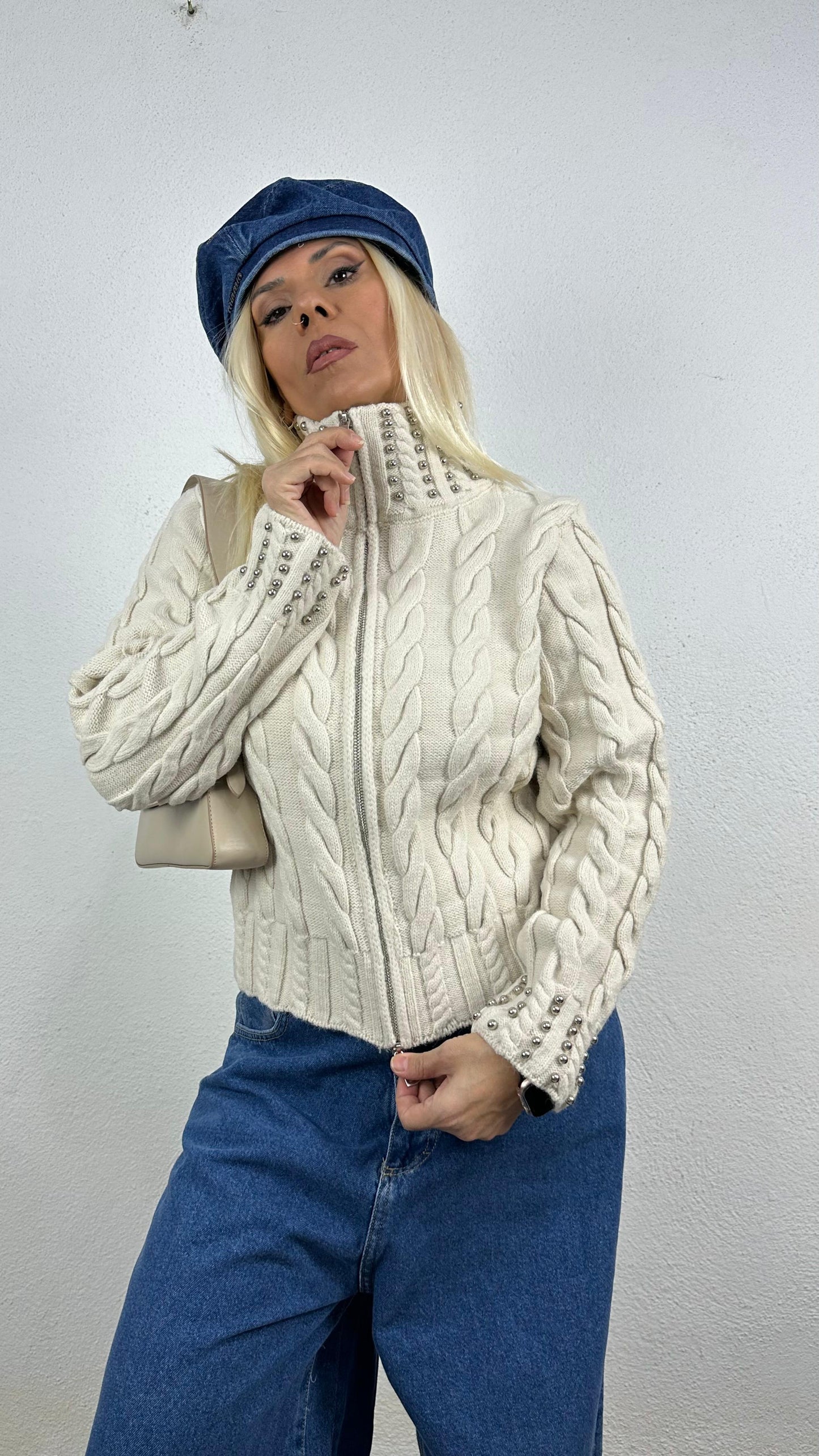 NuNu By Elegant Weave Bej Boncuklu Fermuarlı Kazak