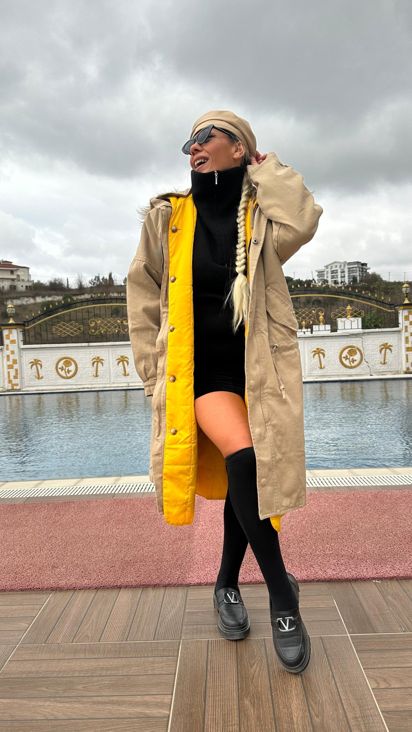 NuNu By Noir Bej Tüylü Kapüşonlu Oversize Gabardin Mont