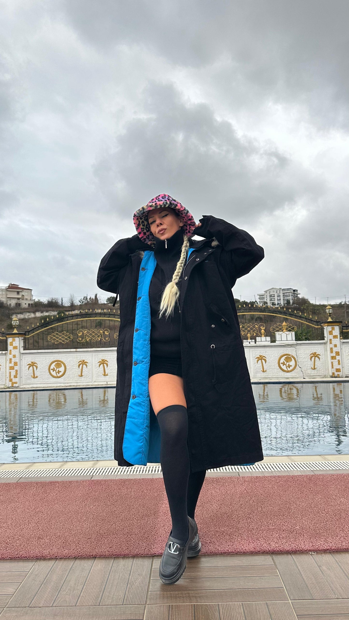 NuNu By Noir Siyah Tüylü Kapüşonlu Oversize Gabardin Mont