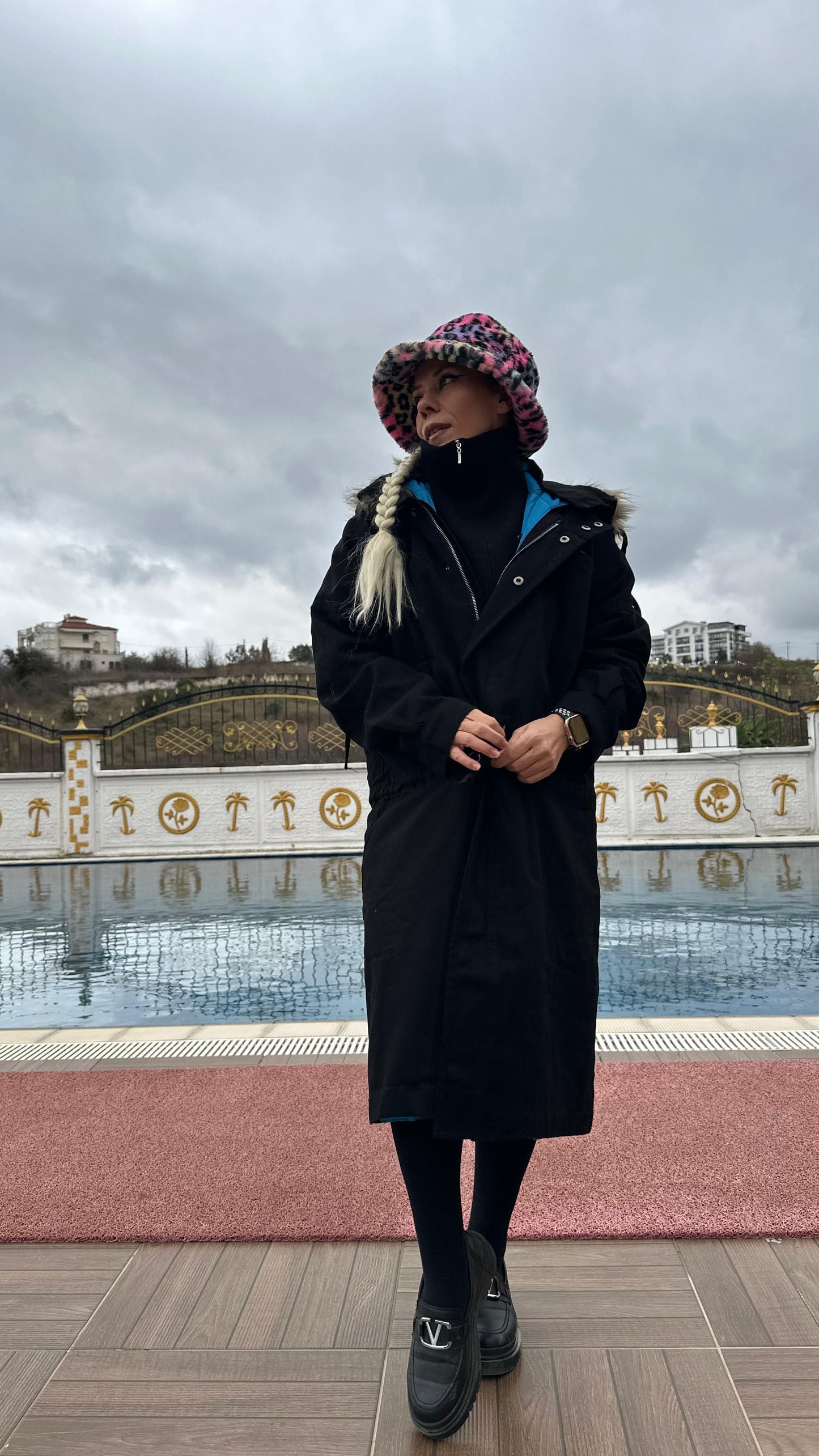 NuNu By Noir Siyah Tüylü Kapüşonlu Oversize Gabardin Mont