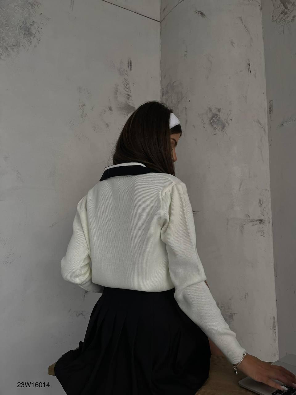 NuNu Holly Ekru Polo Yaka Kolej Kazak