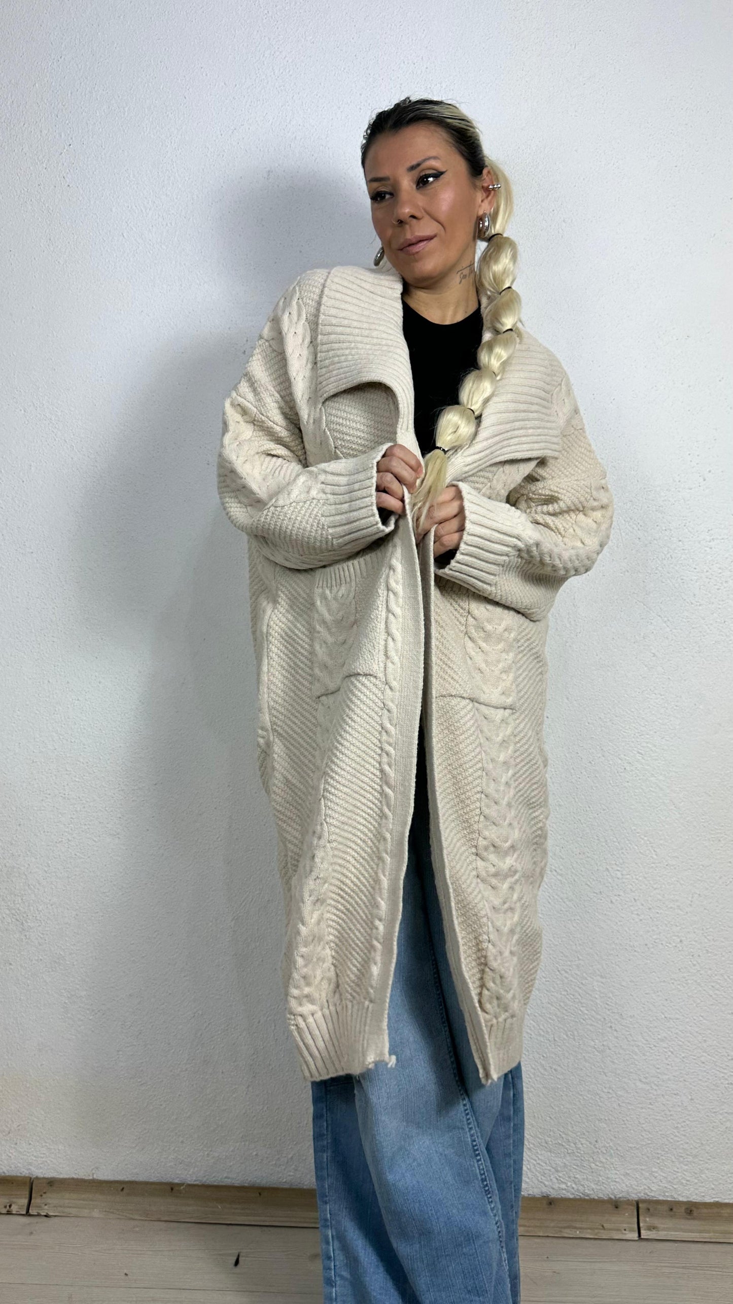 Nunu By Balıksırtı Desenli Krem Oversize Hırka