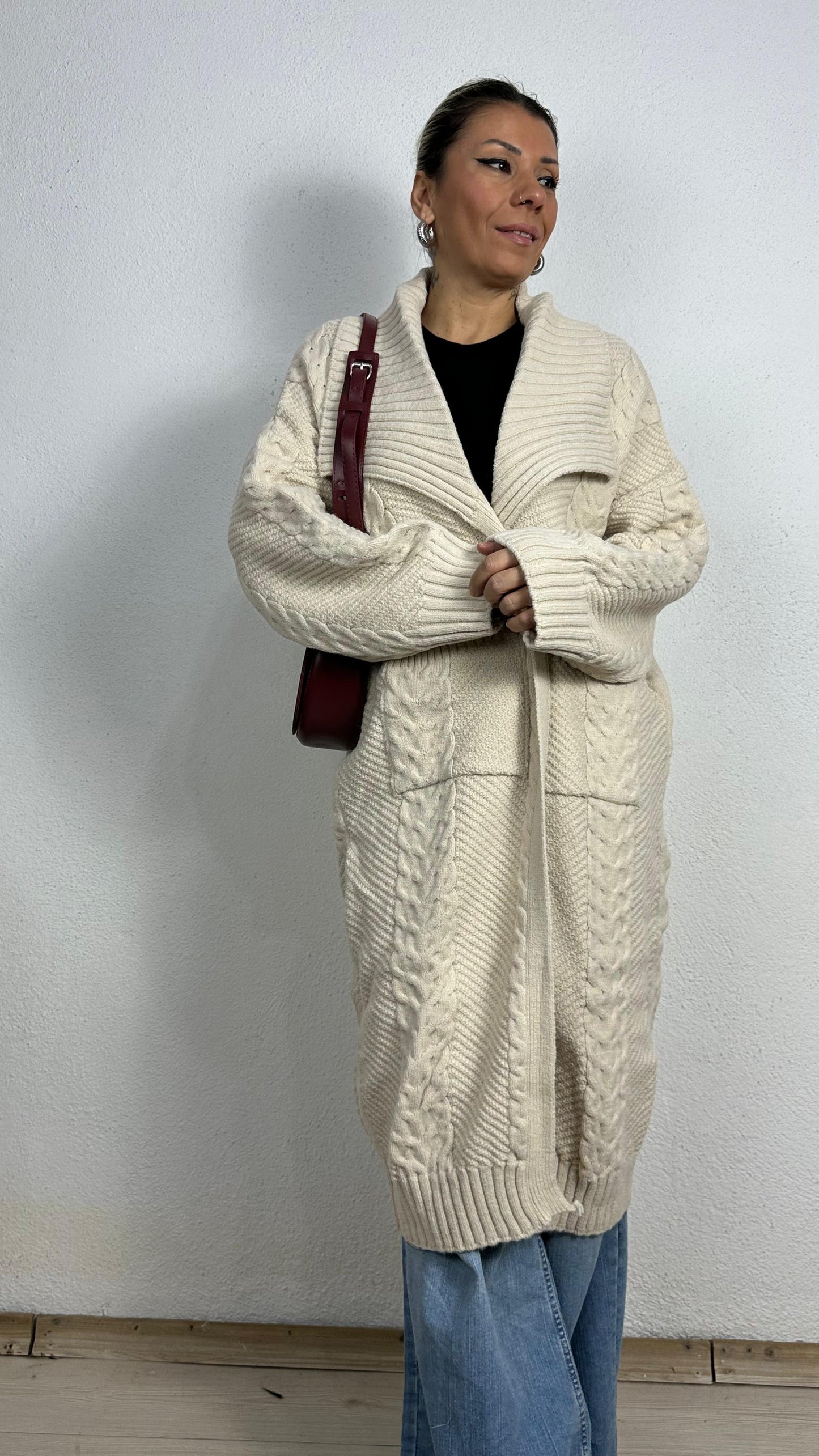 Nunu By Balıksırtı Desenli Krem Oversize Hırka