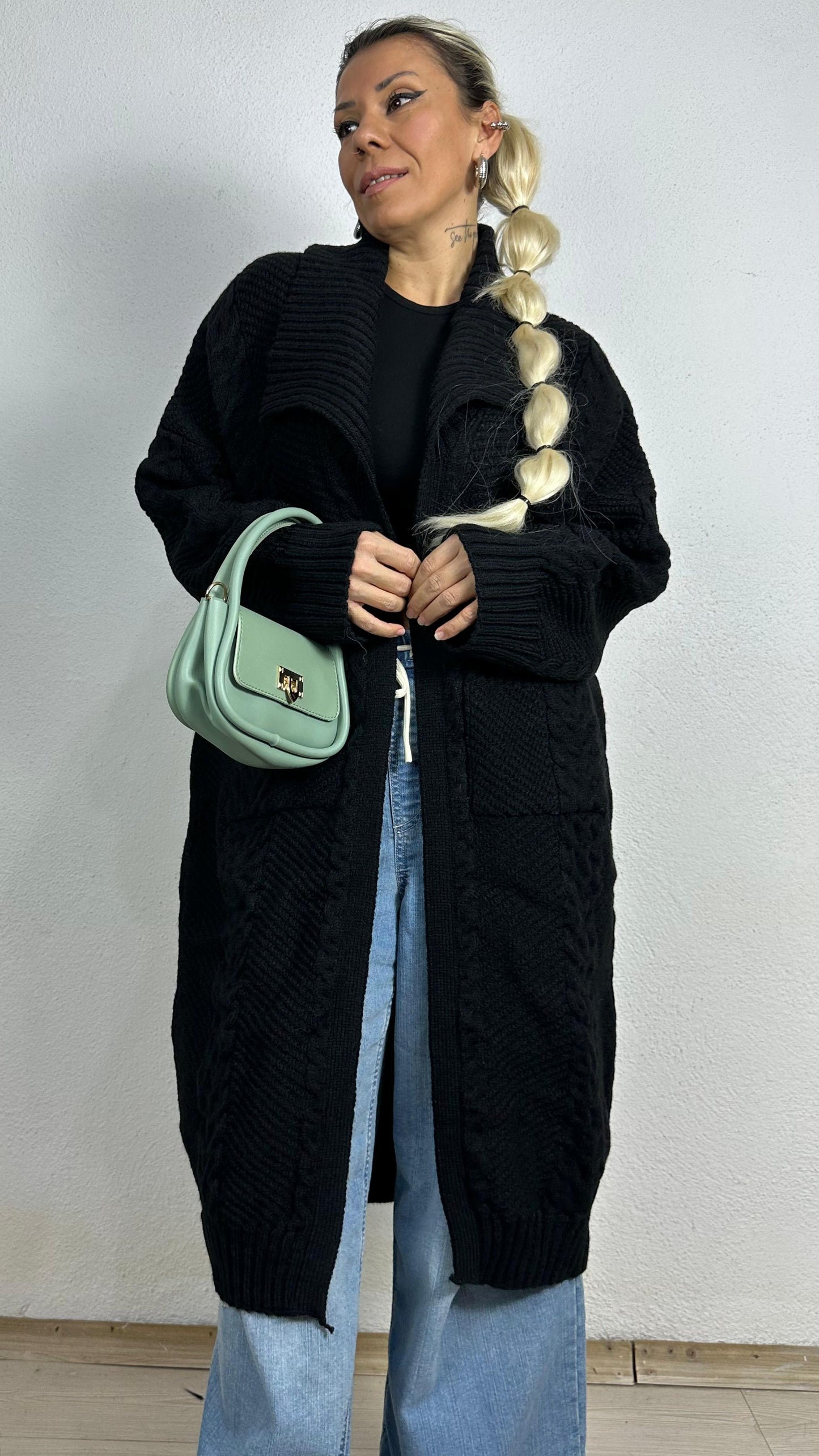 Nunu By Balıksırtı Desenli Siyah Oversize Hırka