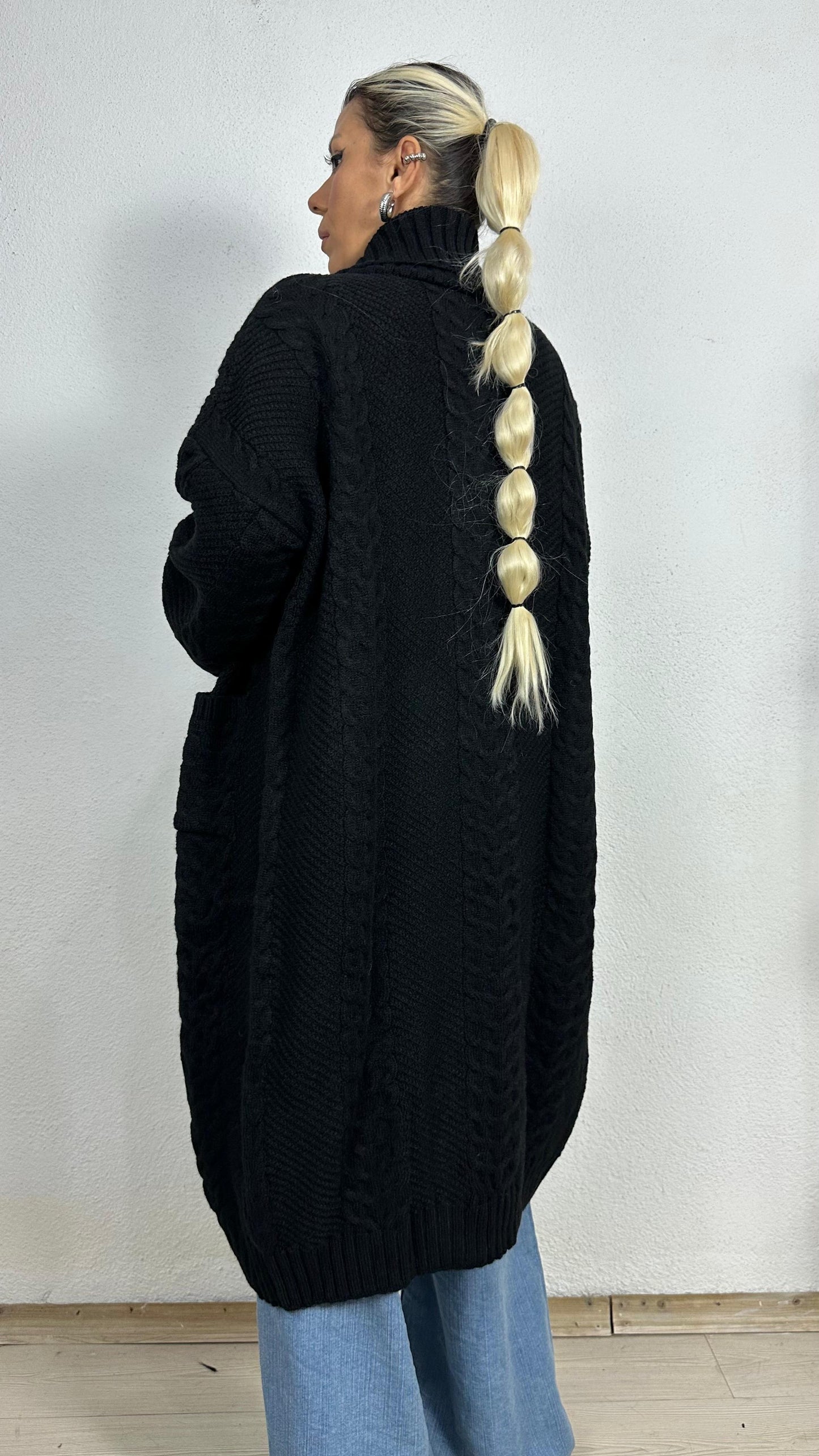 Nunu By Balıksırtı Desenli Siyah Oversize Hırka