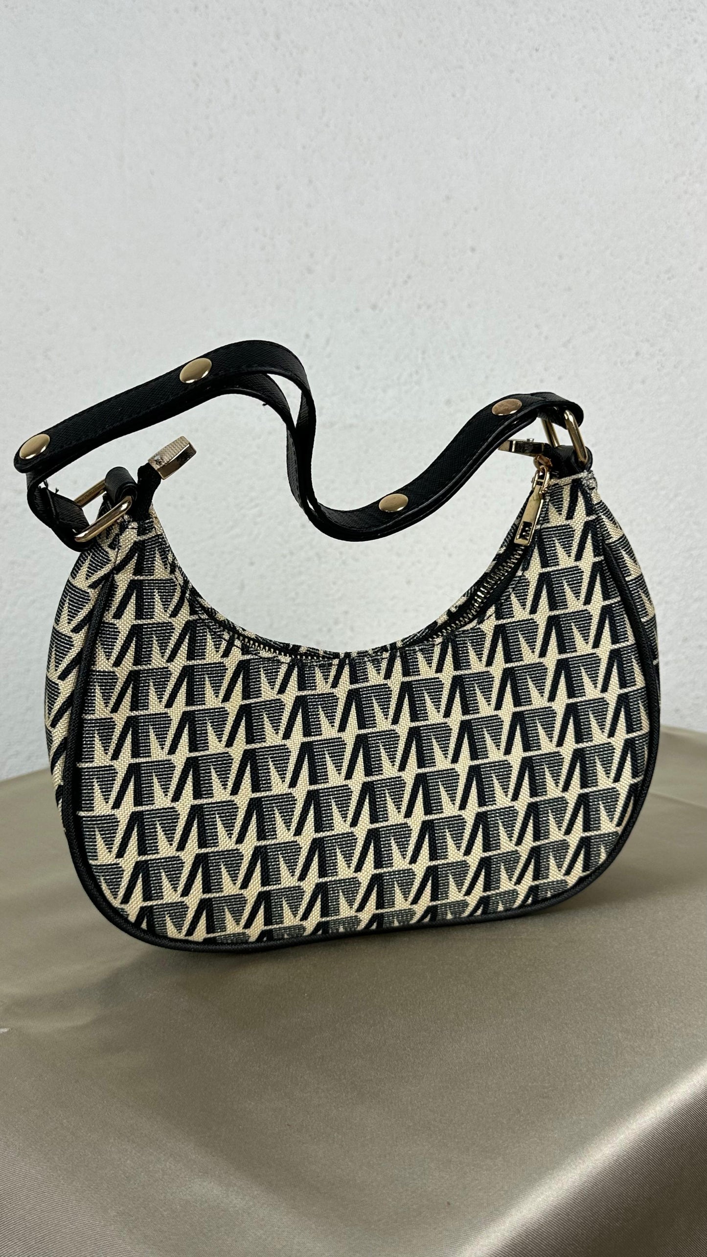 Nunu By Ivory Luxe Baget Çanta