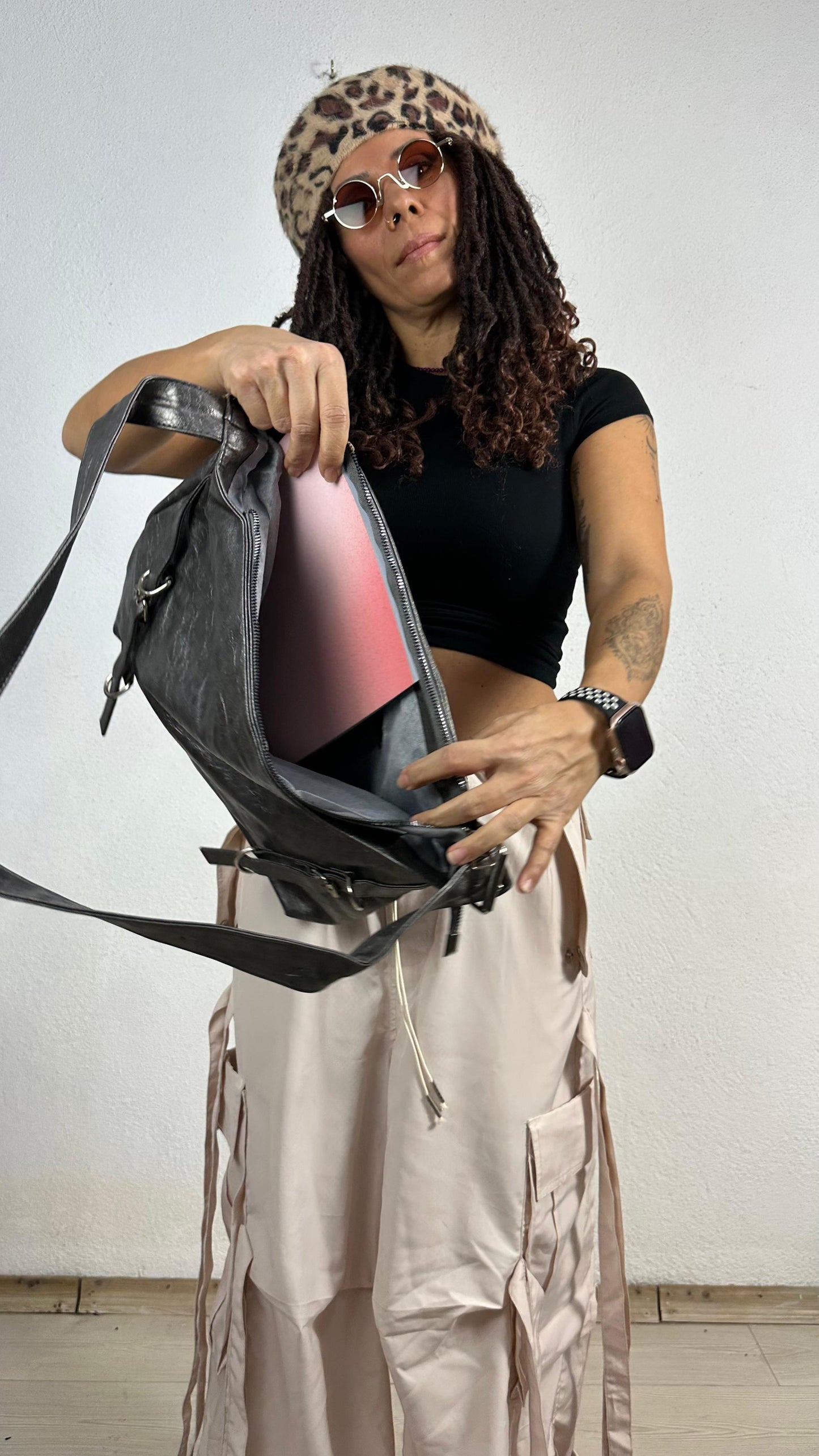 Nunu By Orbit Büyük Halka Detaylı Gri Çanta