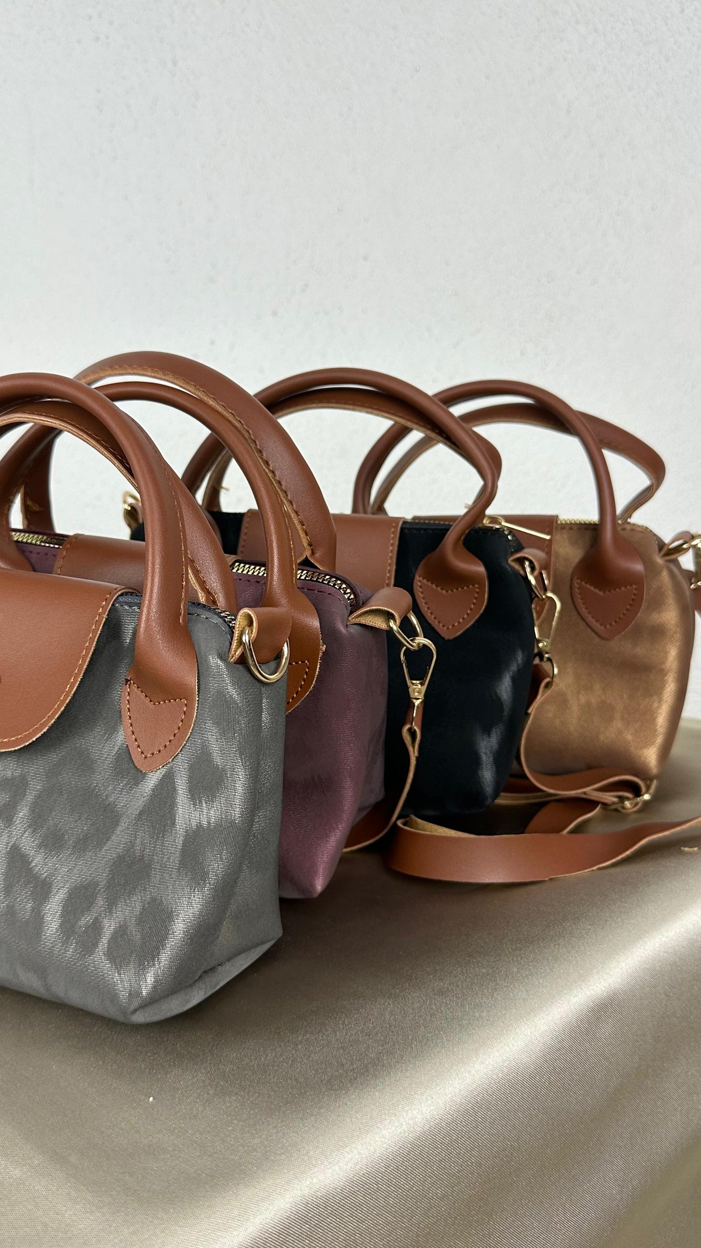 Nunu By Sapphire Bordo Özel Dokulu Mini Çanta