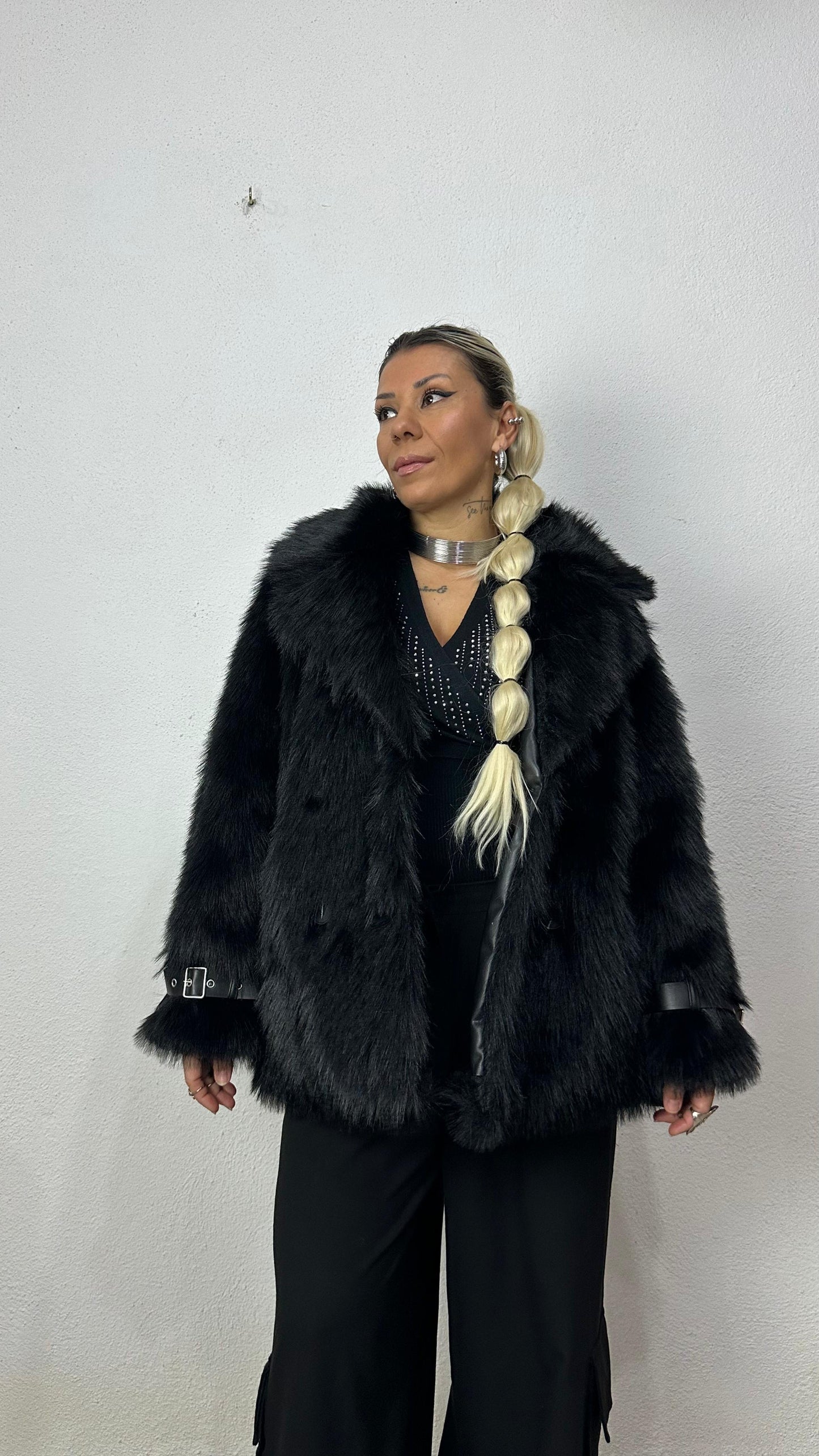Nunu By Siyah Premium Suni Kürk