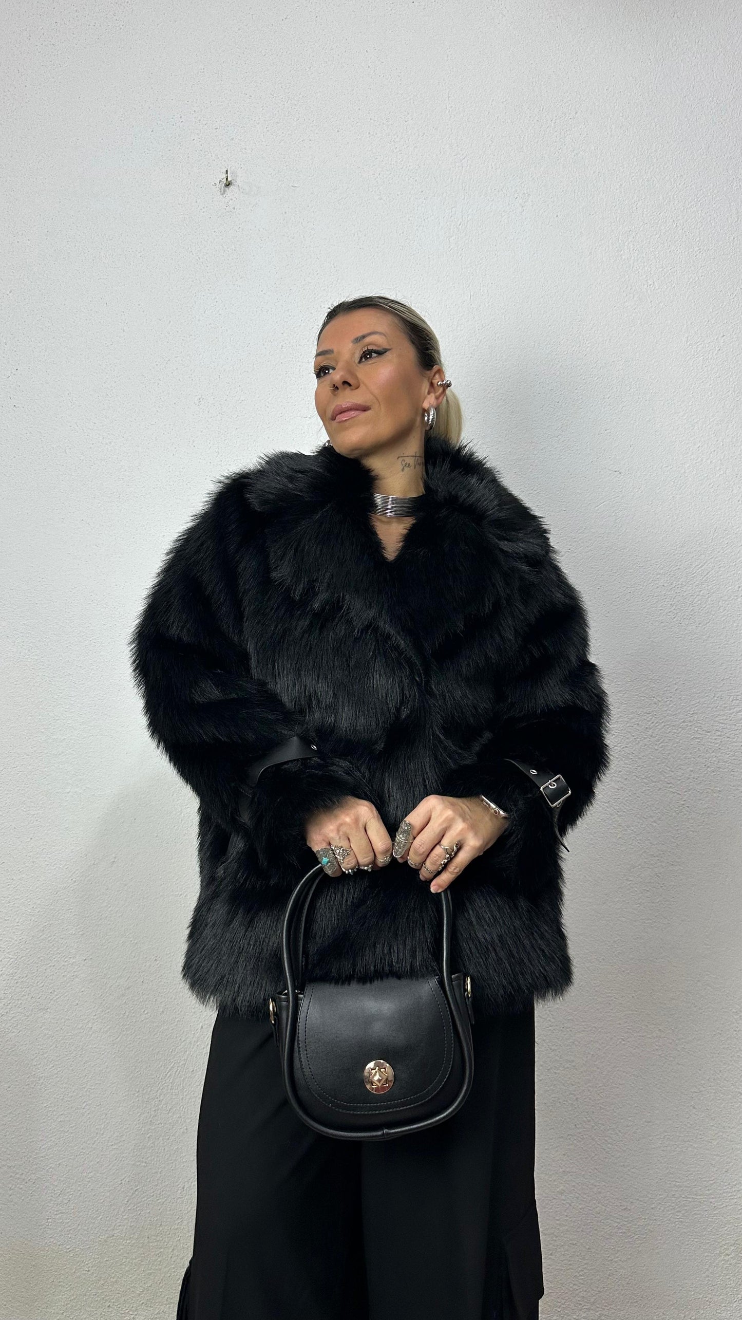Nunu By Siyah Premium Suni Kürk