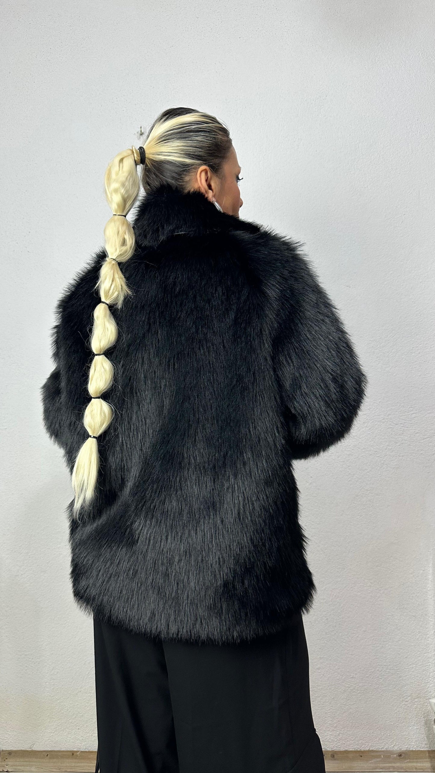 Nunu By Siyah Premium Suni Kürk