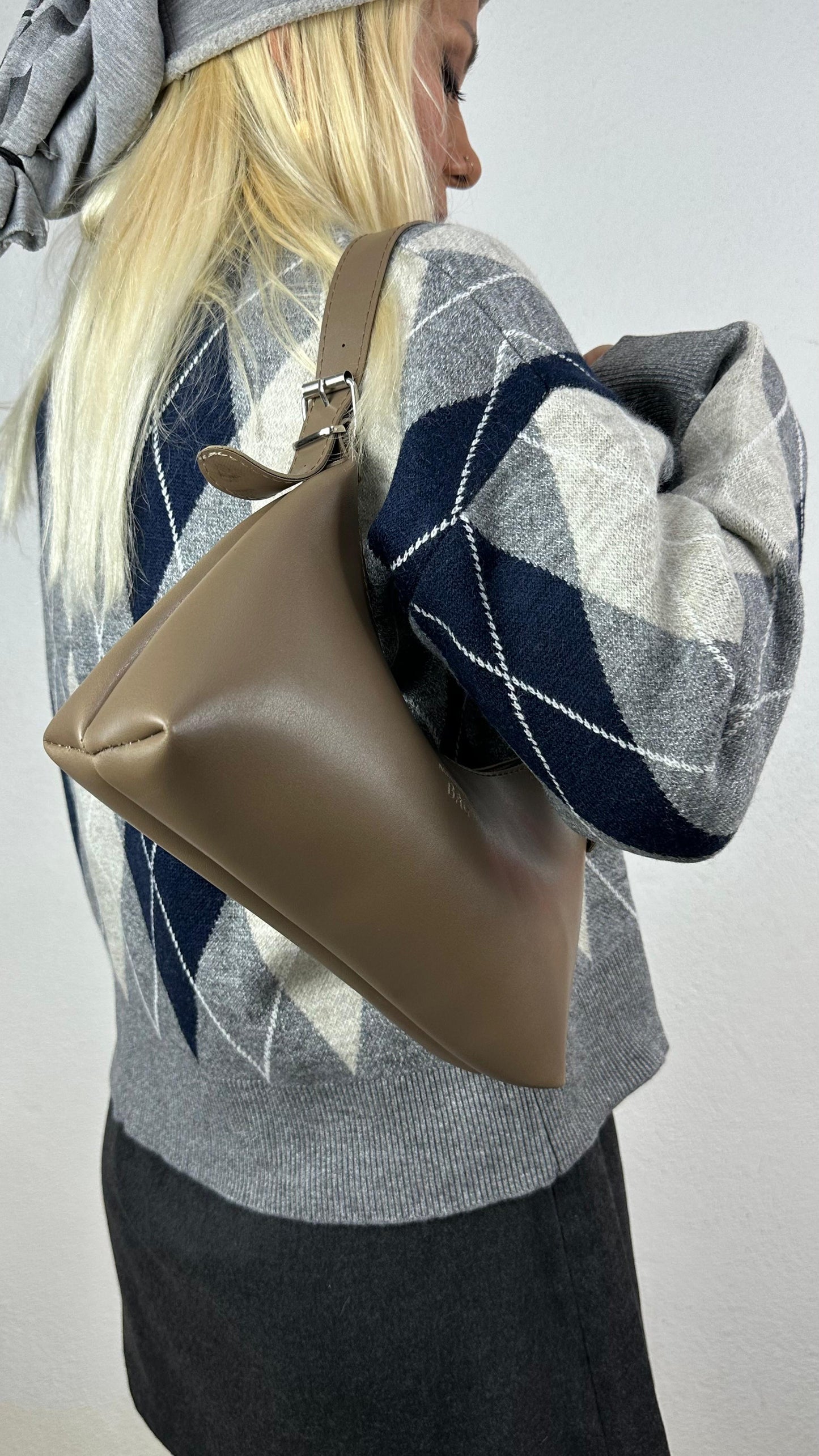 Nunu By Velvet Allure Bag Accessories Bej Baget Çanta