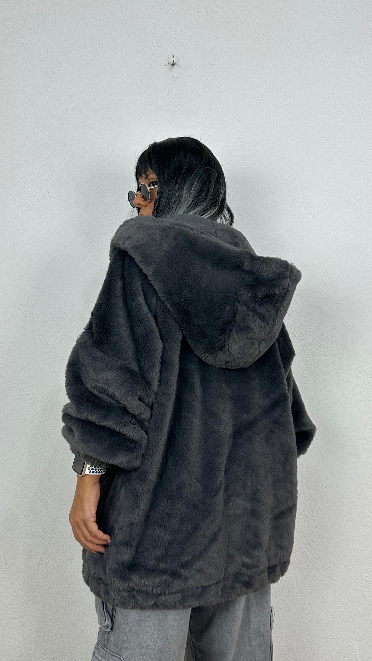 Oversize Füme Peluş Kürk Mont