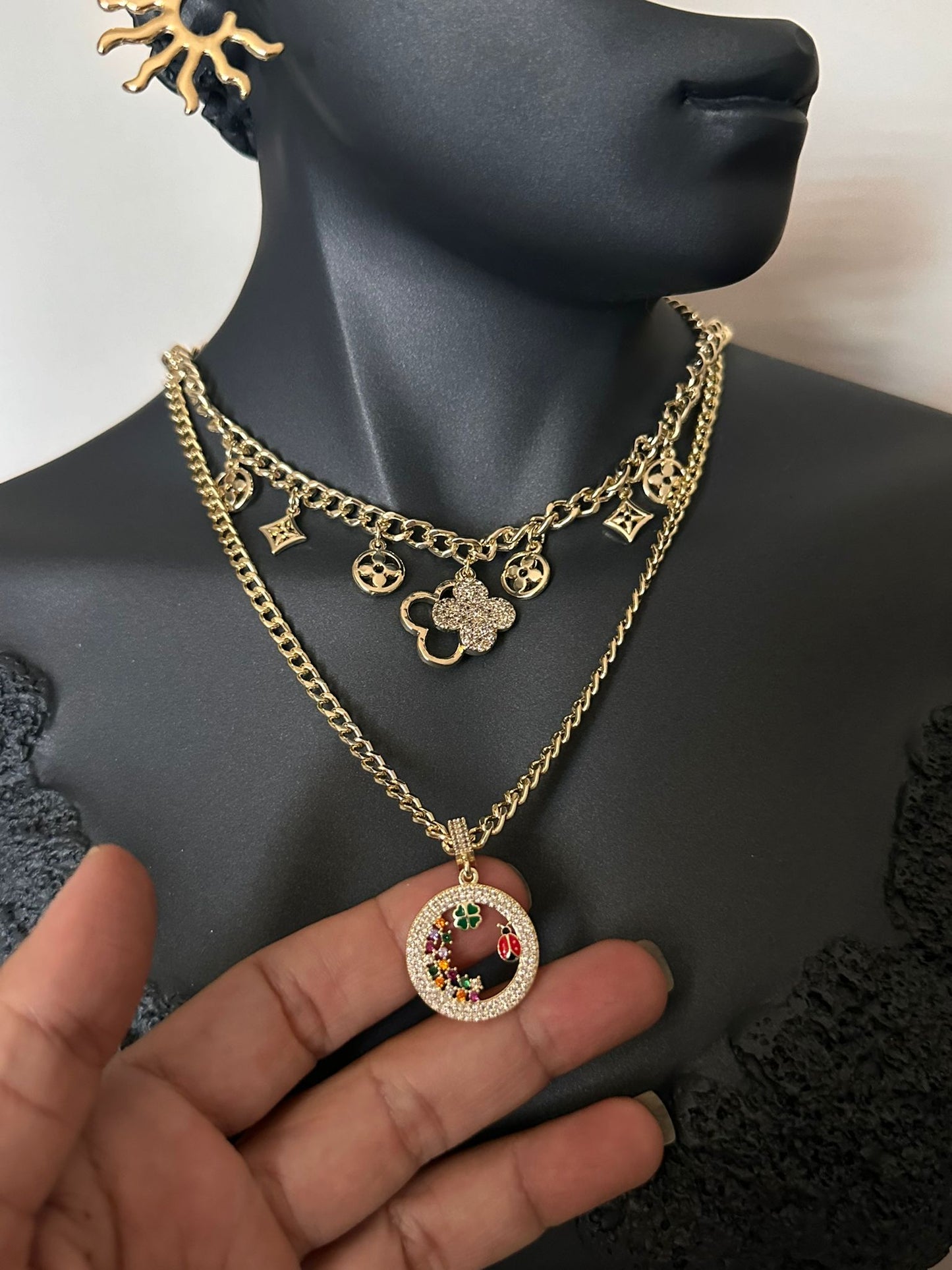 Pirinç Gold Van Cleef Model Zirkon Taş Kombin Kolye