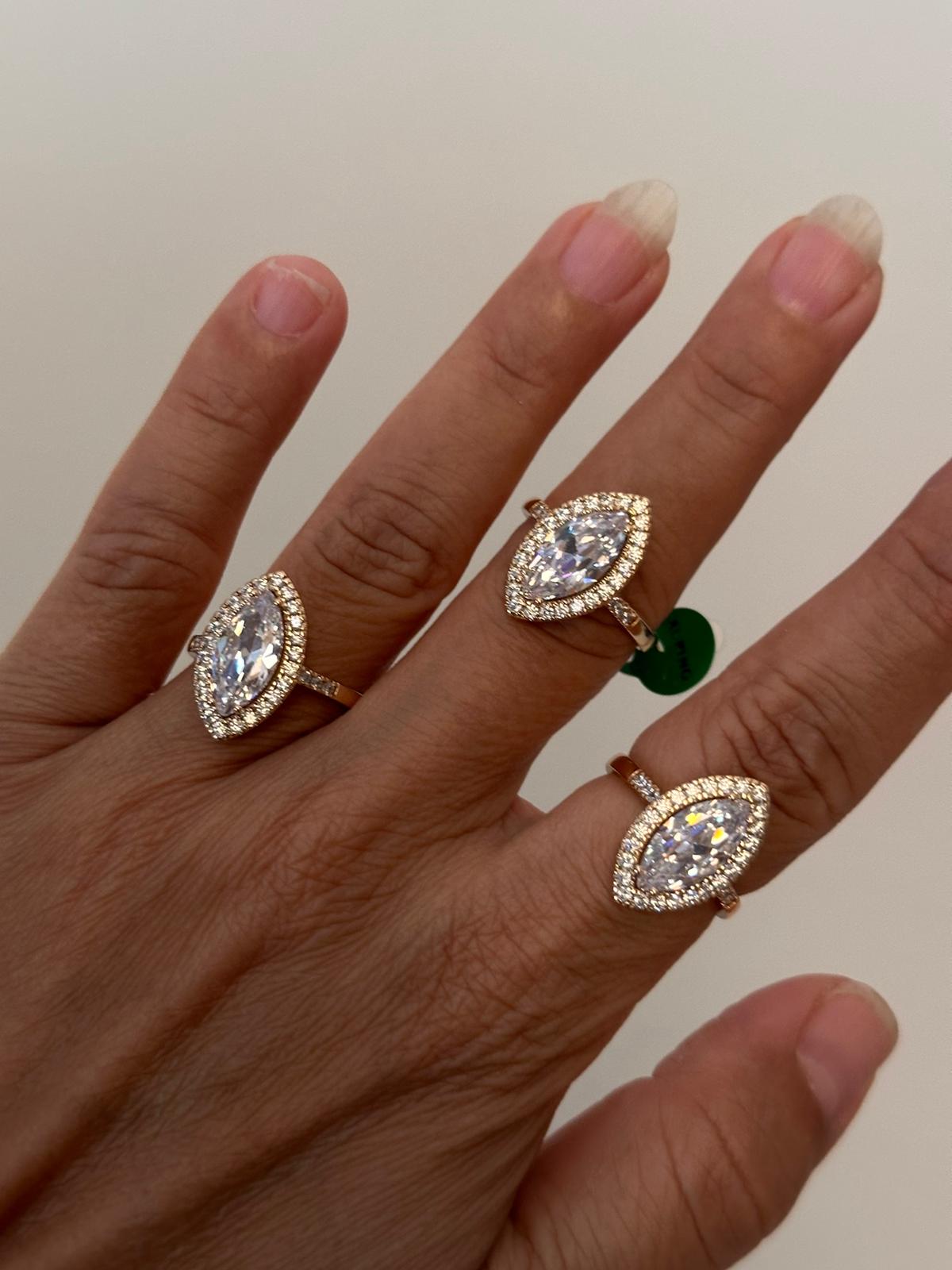 Xuping Rose Gold Numaralı Zirkon Taşlı Badem Model Yüzük