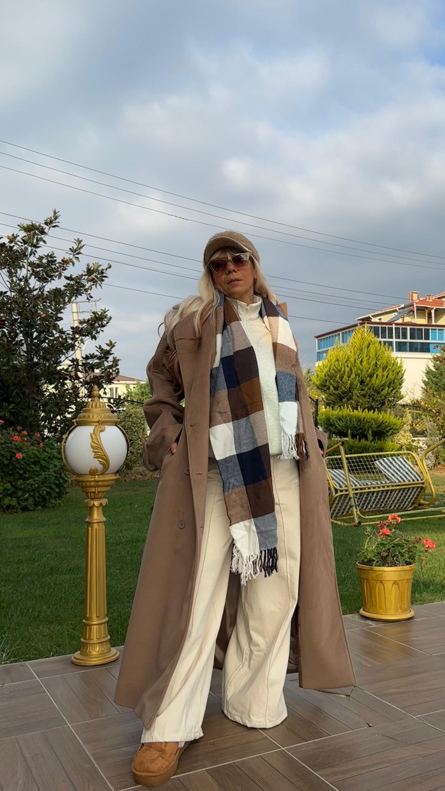Bej Oversize Kaşe Kaban