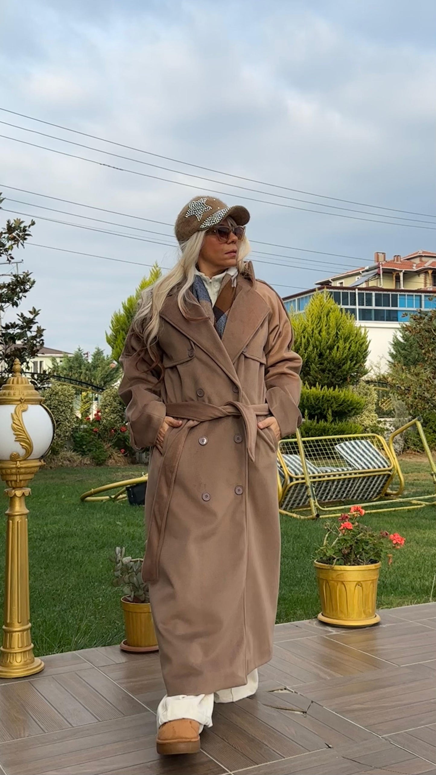Bej Oversize Kaşe Kaban