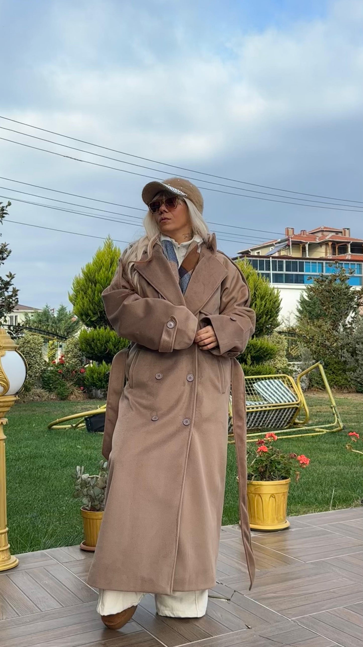 Bej Oversize Kaşe Kaban