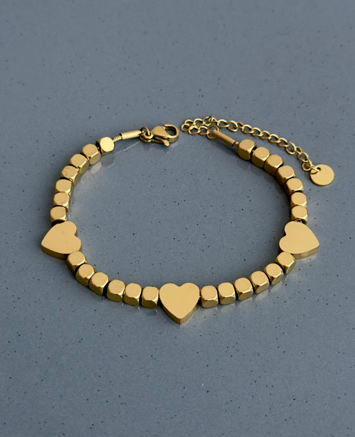 Çelik Gold Dorika Üç Kalp Bileklik