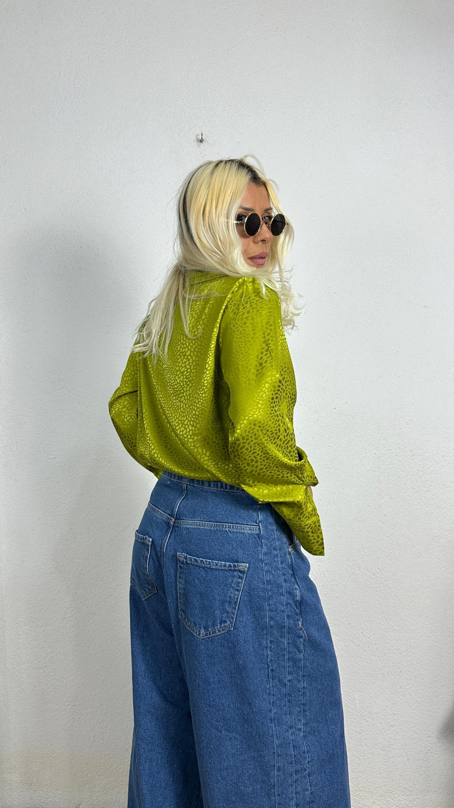 Nunu By Croc Chic Yağ Yeşili Saten Gömlek