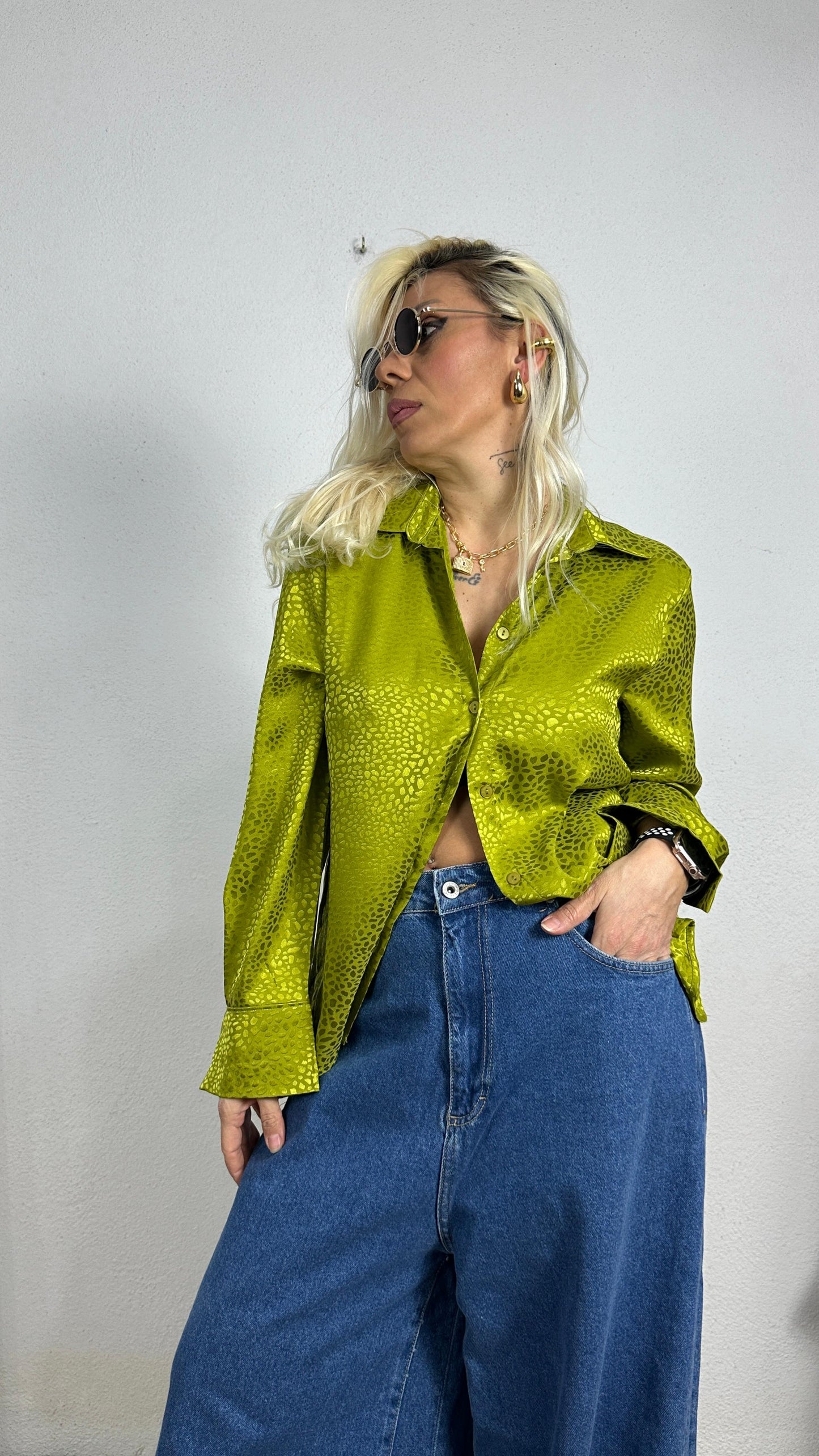 Nunu By Croc Chic Yağ Yeşili Saten Gömlek