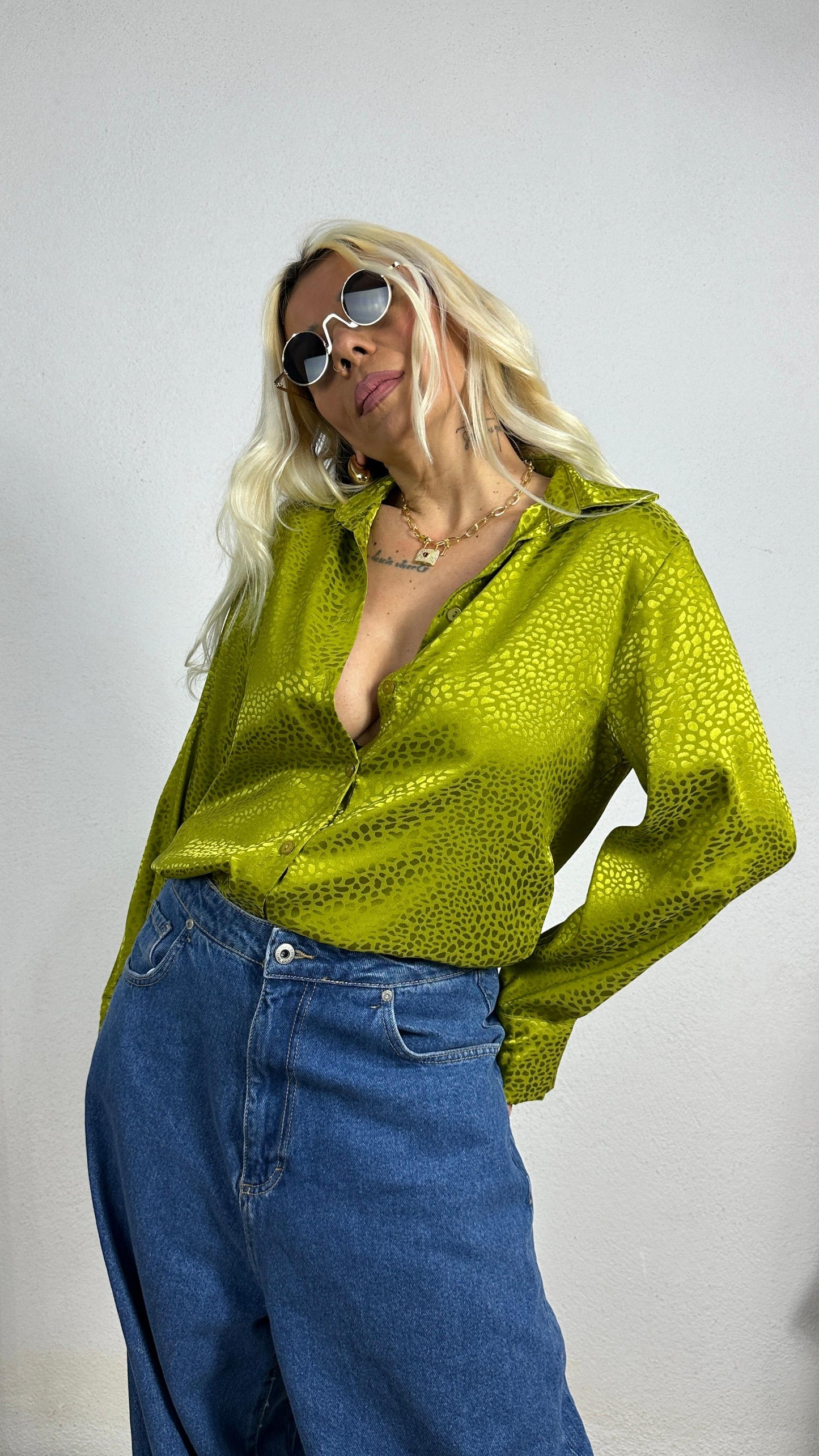 Nunu By Croc Chic Yağ Yeşili Saten Gömlek