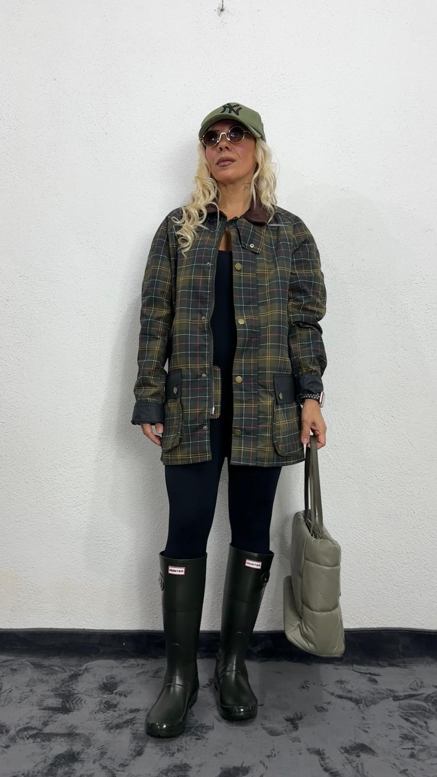 NuNu By Haki Kadife Yakalı Ekose Trençkot