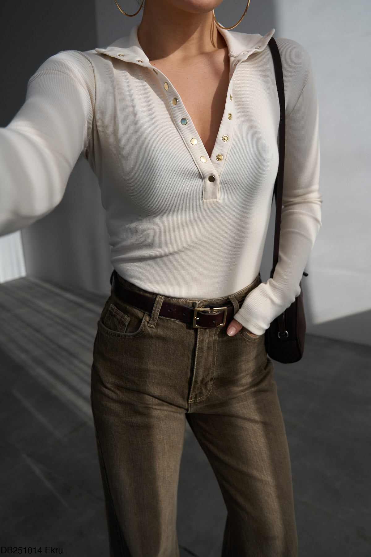 NuNu By QU Élise Gold Button Ekru Polo Triko