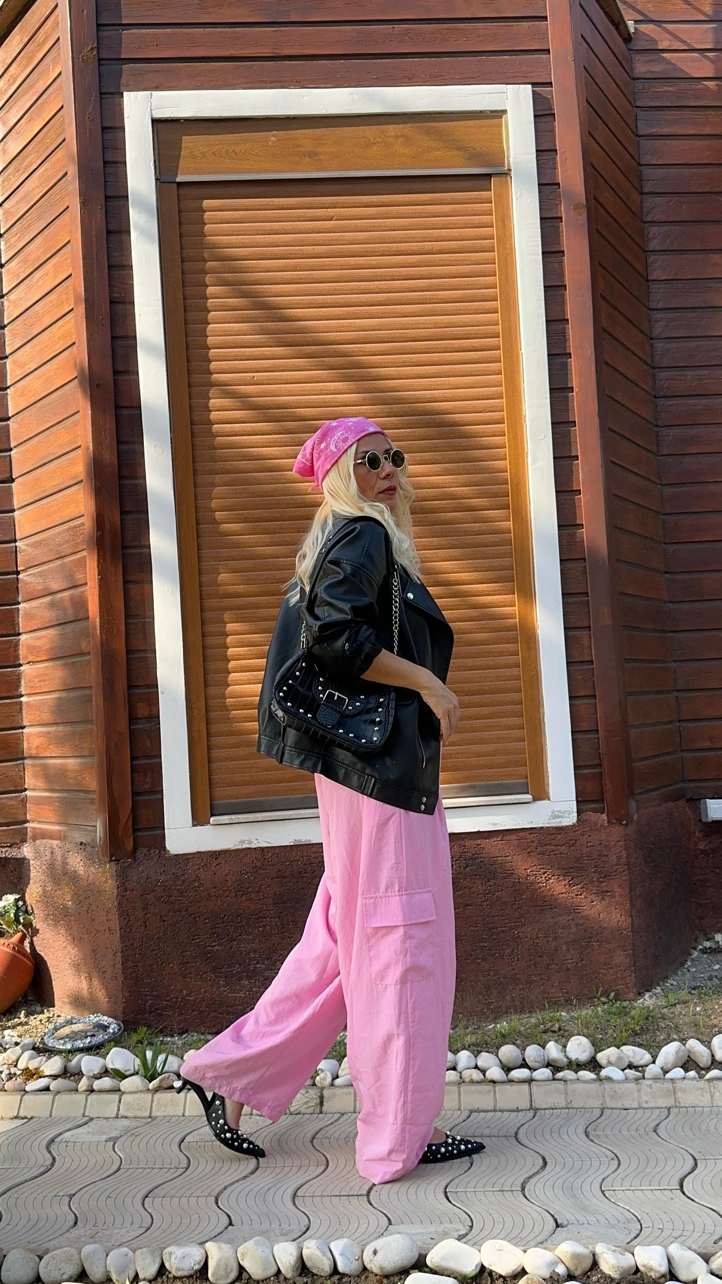 NuNu By UrbanWave Pembe Oversize Paraşüt Pantolon