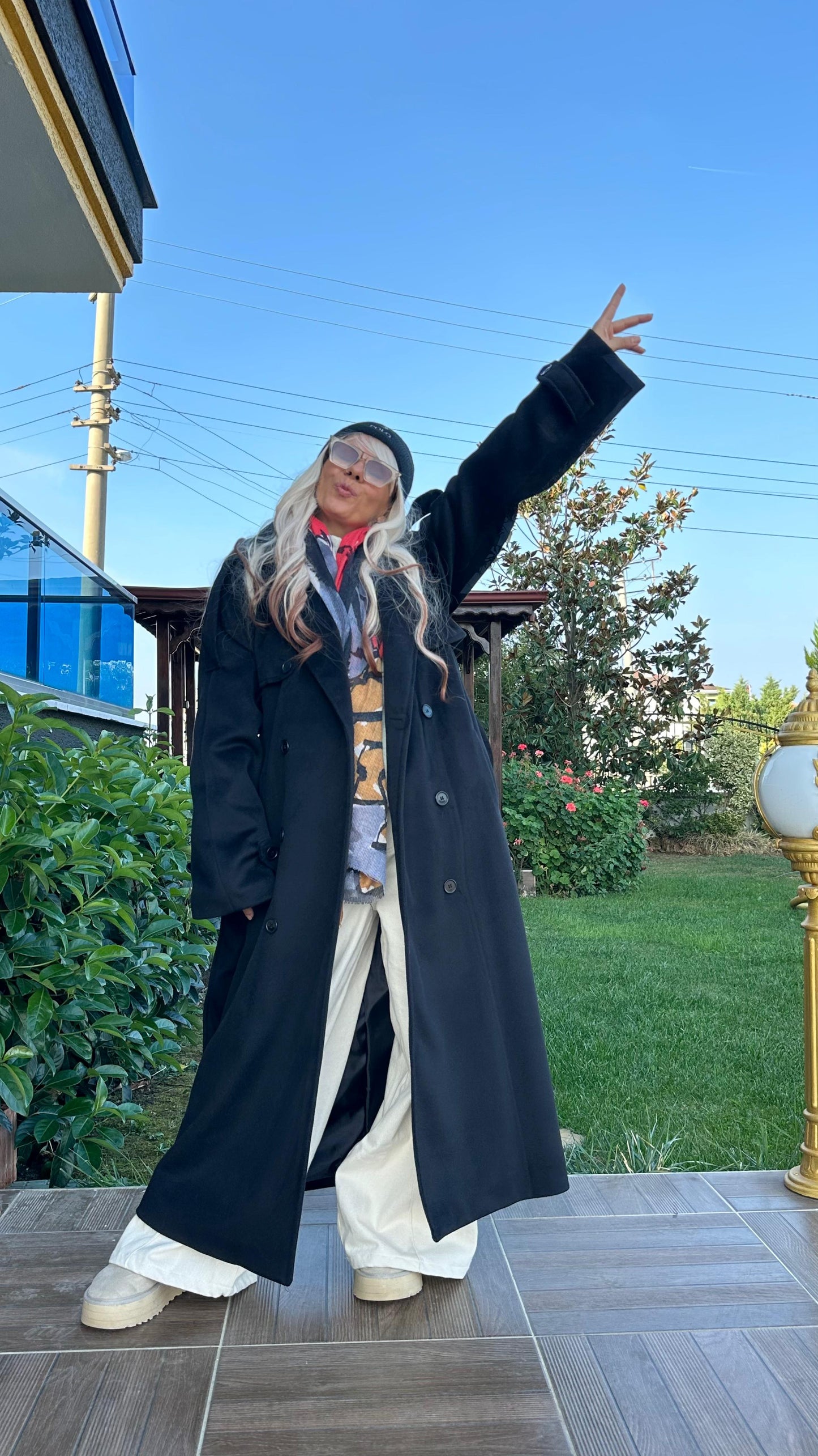 Siyah Oversize Kaşe Kaban