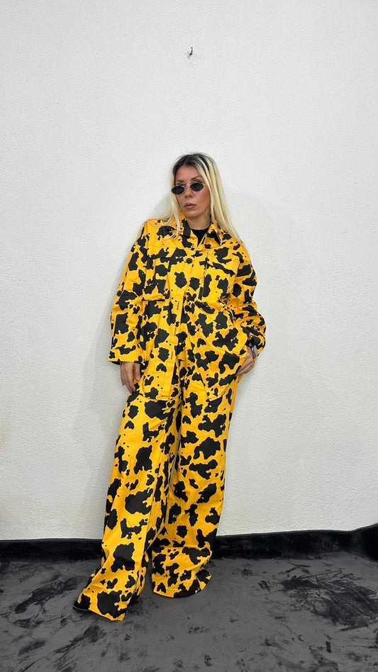 NuNu By İnek Desen Oversize Sarı Gabardin Takım