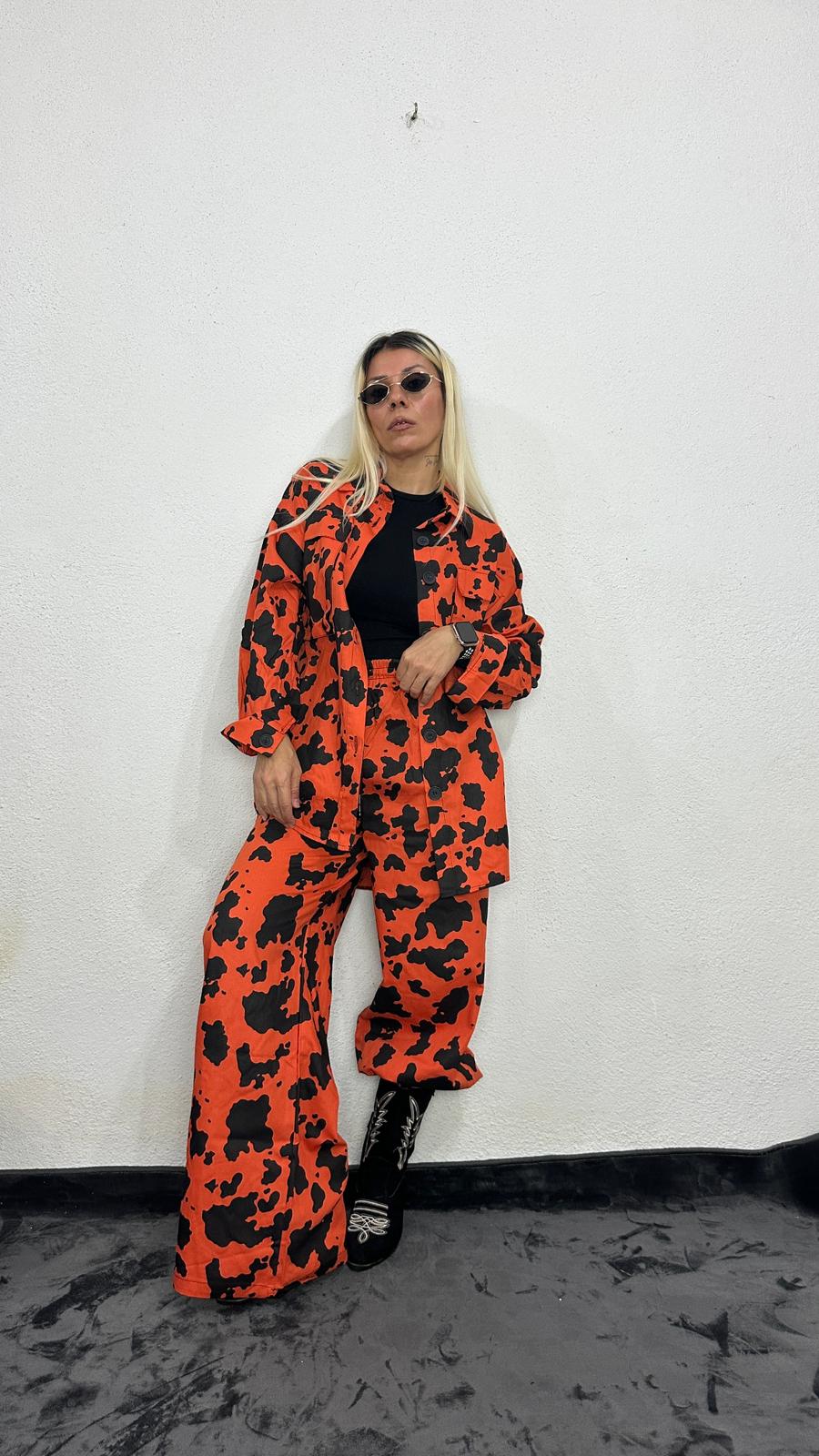 NuNu By İnek Desen Oversize Turuncu Gabardin Takım