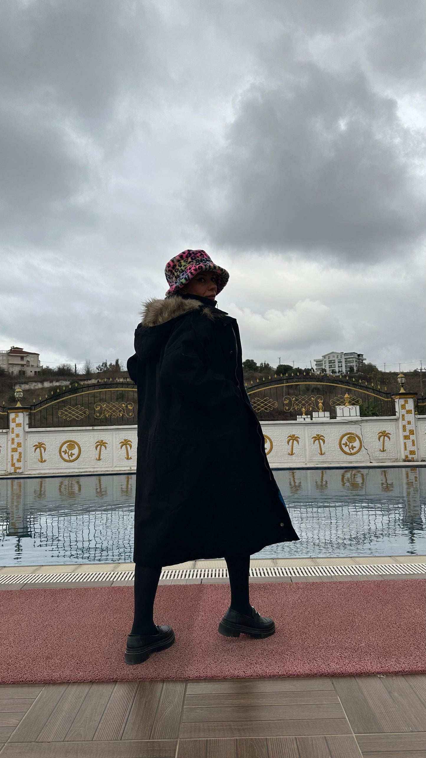 NuNu By Noir Siyah Tüylü Kapüşonlu Oversize Gabardin Mont