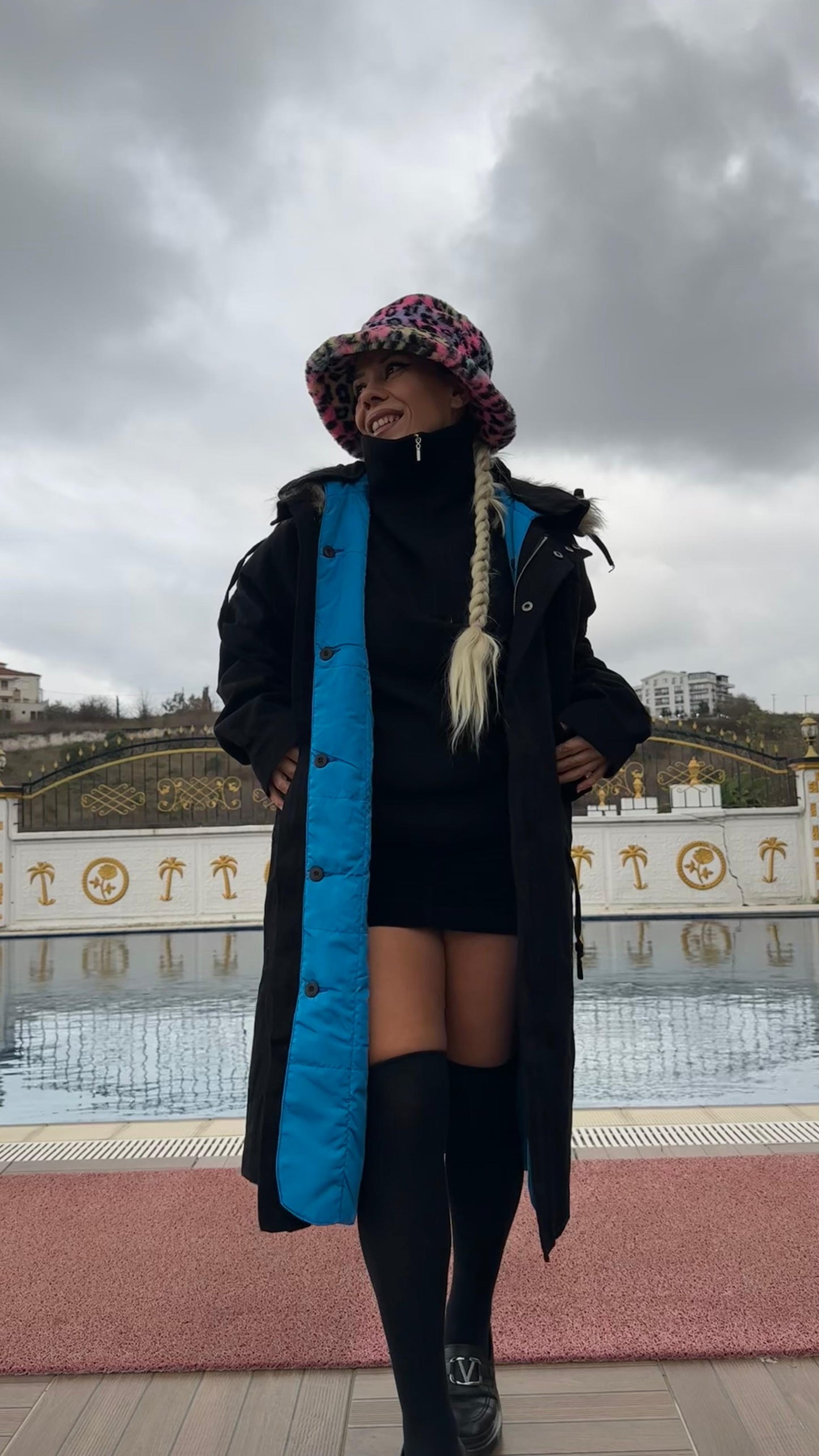 NuNu By Noir Siyah Tüylü Kapüşonlu Oversize Gabardin Mont