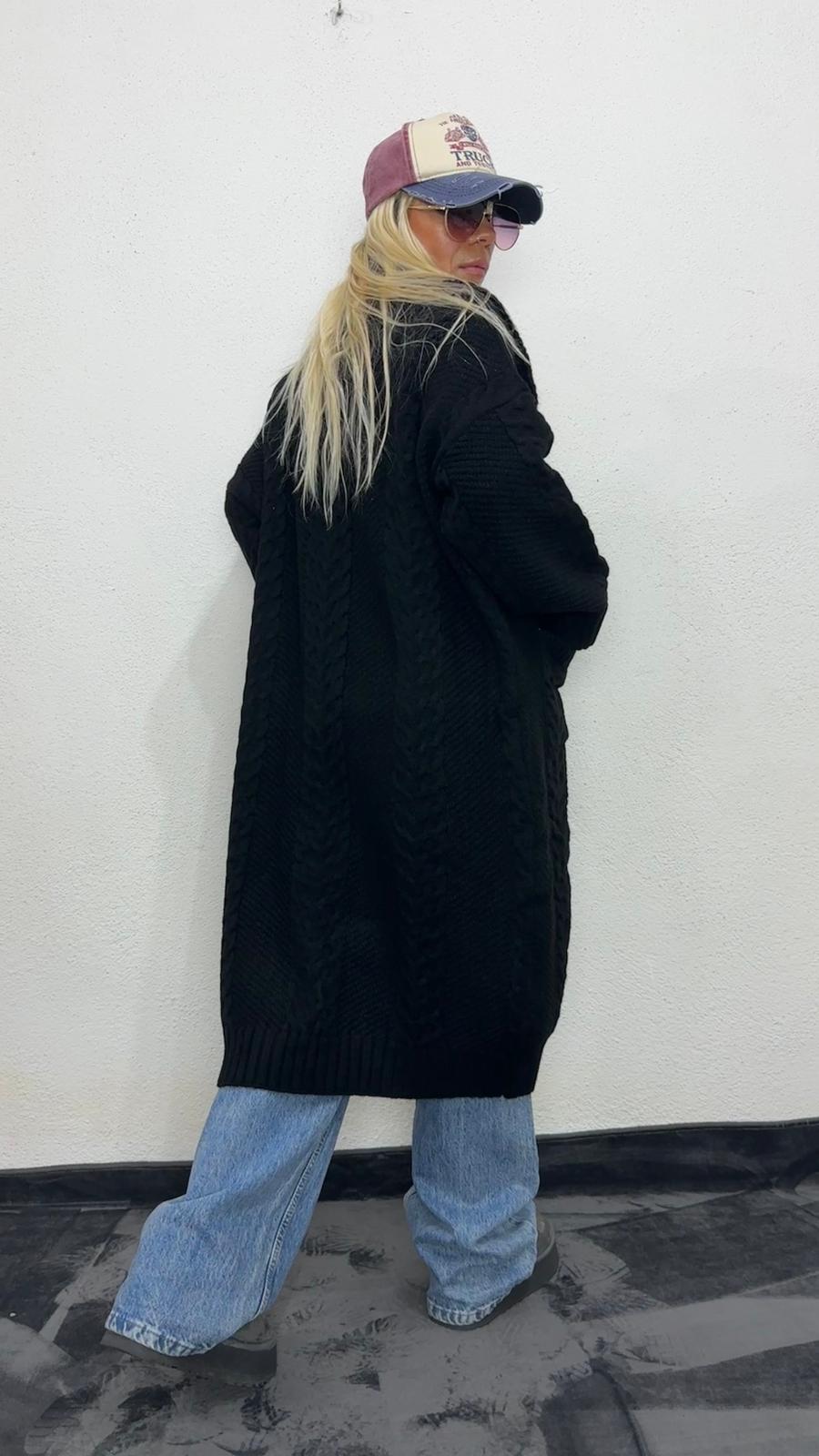 Nunu By Balıksırtı Desenli Siyah Oversize Hırka