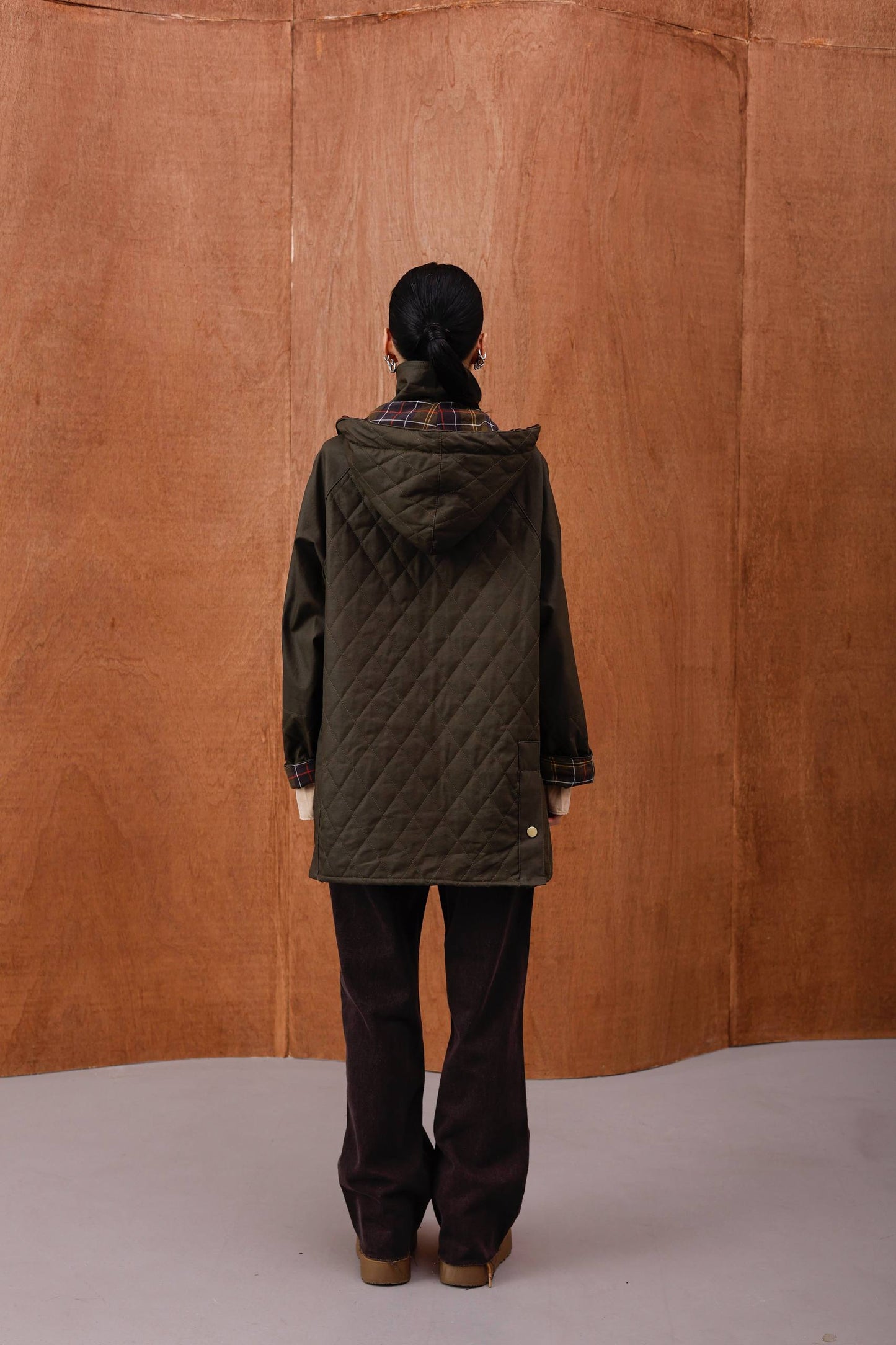 NuNu By Haki Kapitone Kapüşonlu Kadife Detaylı Parka