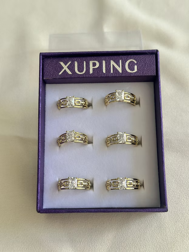 NuNu By Ayışığı Dörtgen Taş Detay Xuping Yüzük