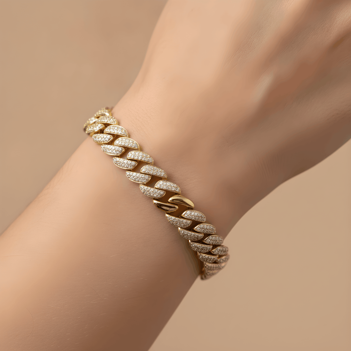 NuNu By Cuban Glow Xuping Taş Detaylı Gurmet Bileklik Gold
