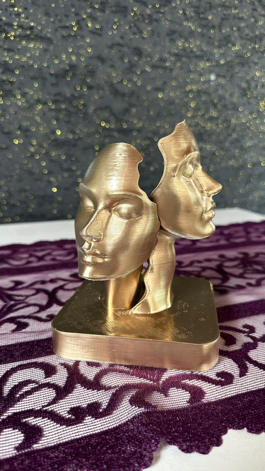NuNu By Dual Soul Gold Dekoratif Obje