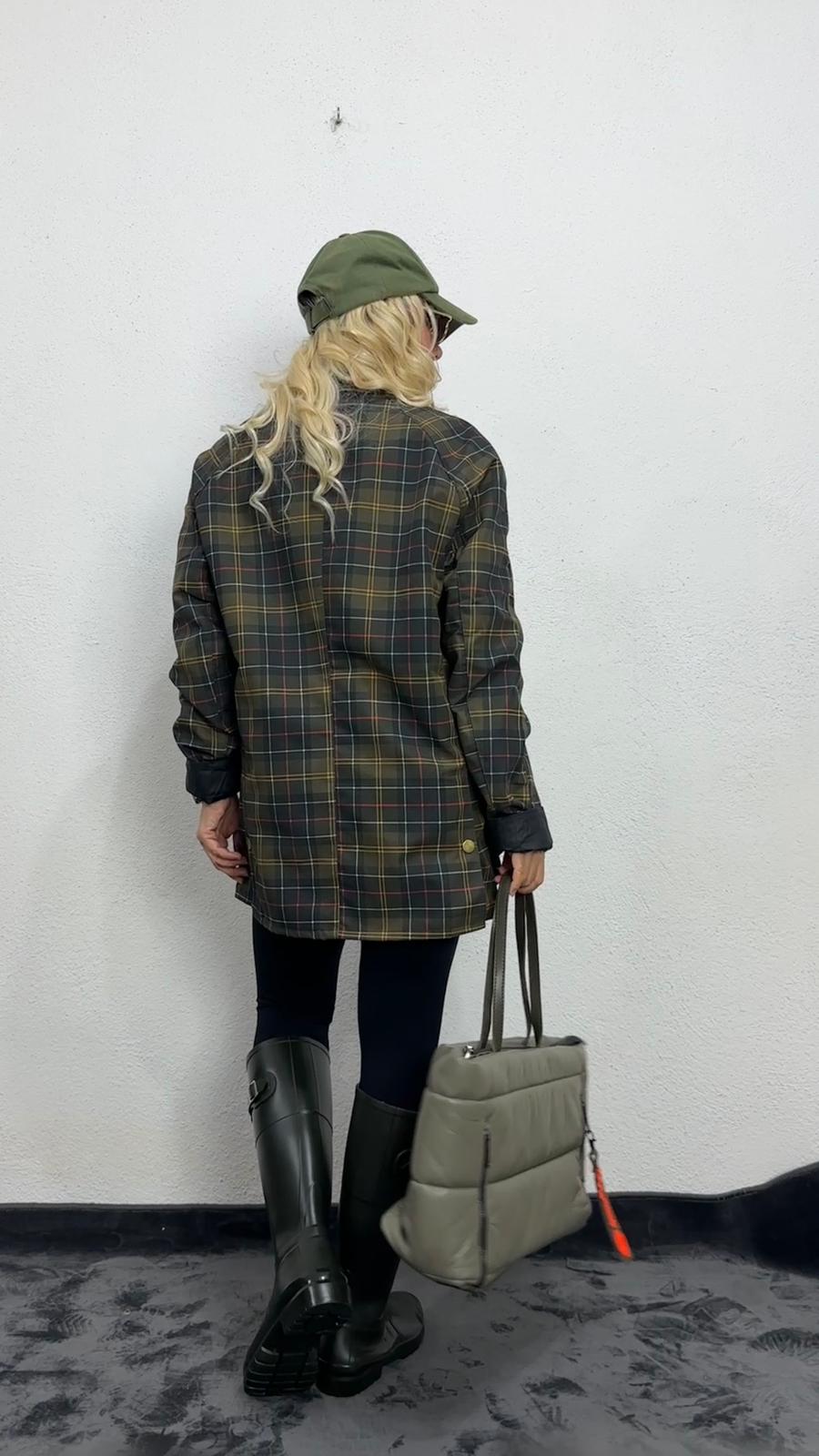 NuNu By Haki Kadife Yakalı Ekose Trençkot