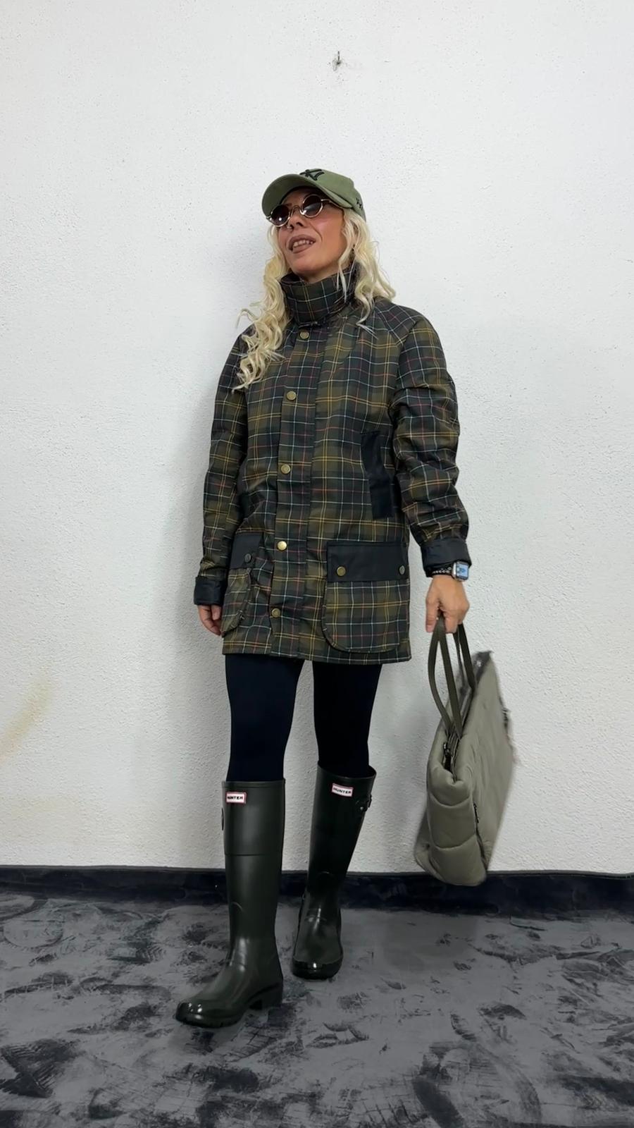 NuNu By Haki Kadife Yakalı Ekose Trençkot