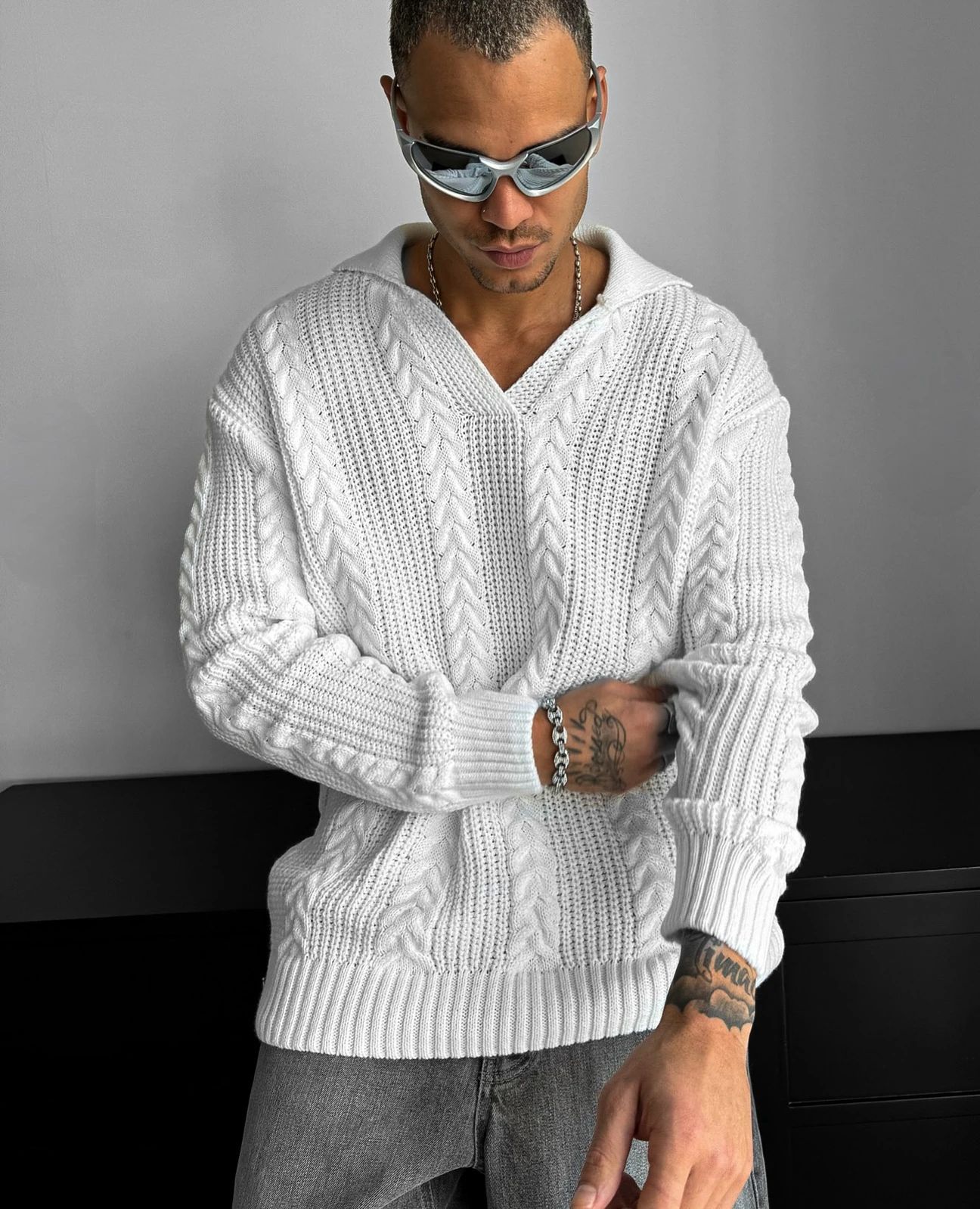 NuNu By Lagos Balık Sırtı V Yaka Erkek Beyaz Kazak