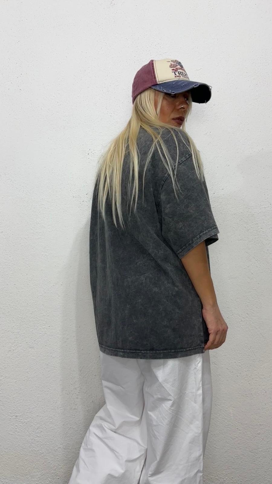 NuNu By Love Shot Antrasit Yıkama Oversize T-Shirt