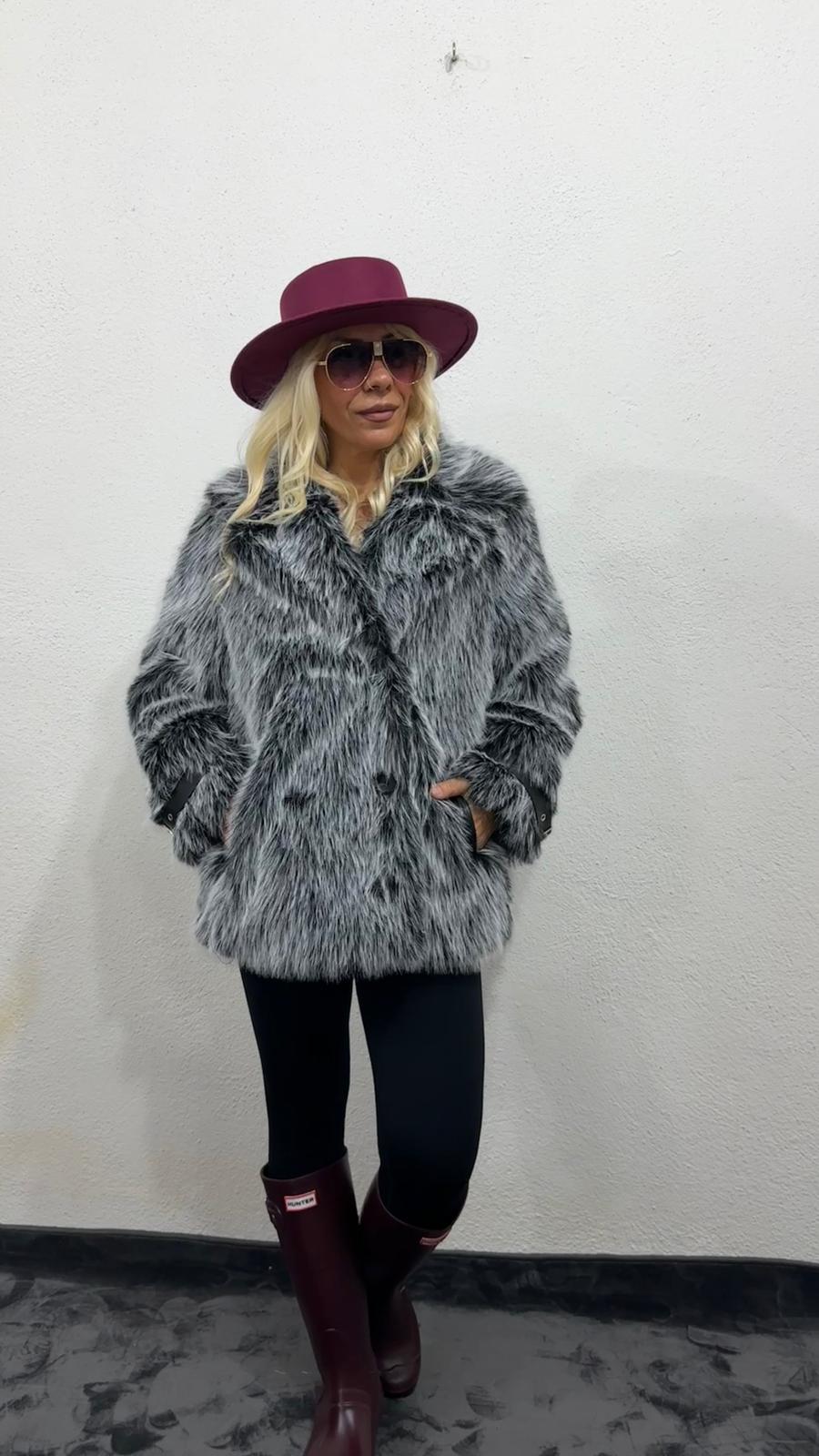 Nunu By Melanj Siyah Premium Suni Kürk