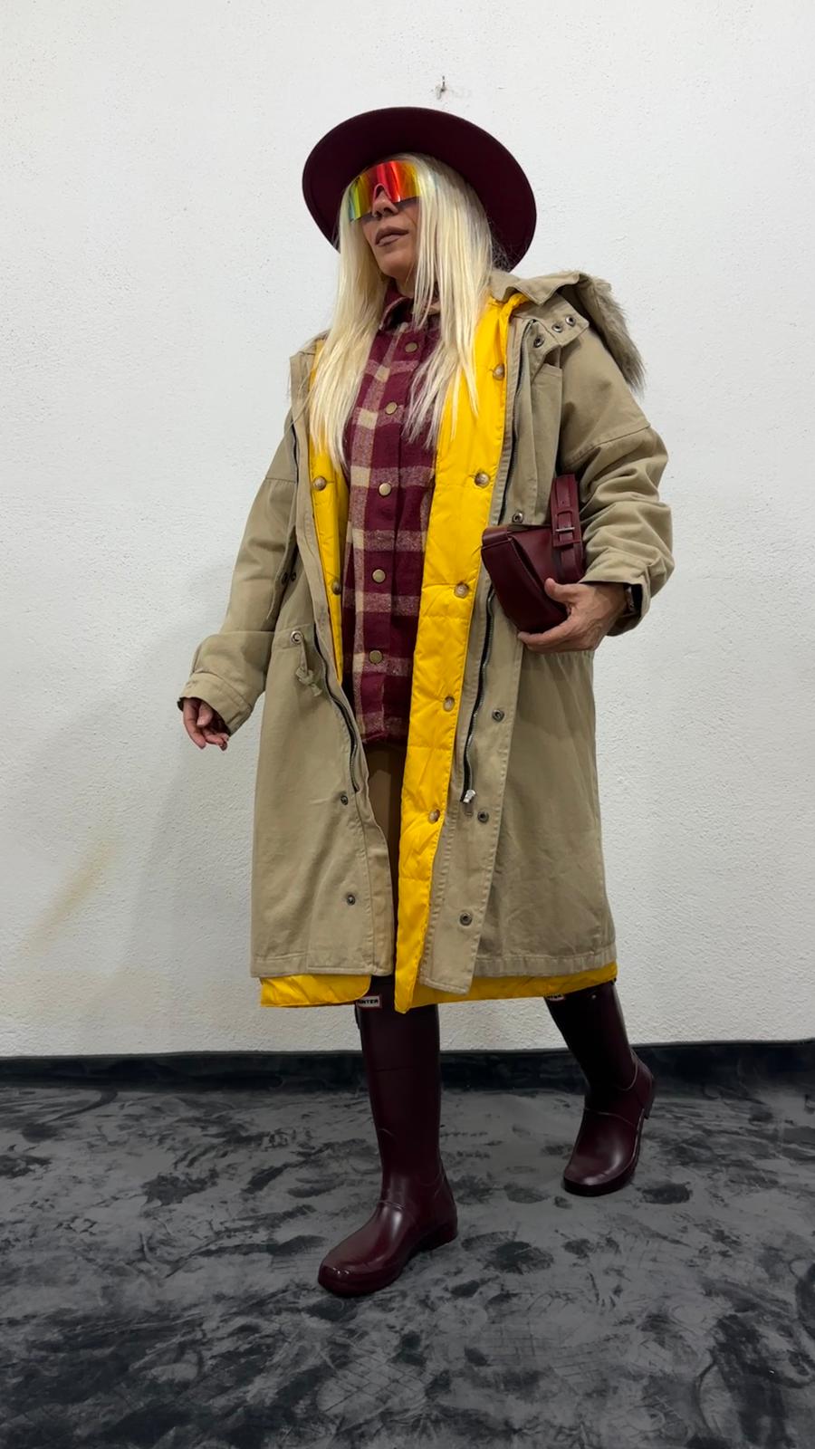 NuNu By Noir Bej Tüylü Kapüşonlu Oversize Gabardin Mont