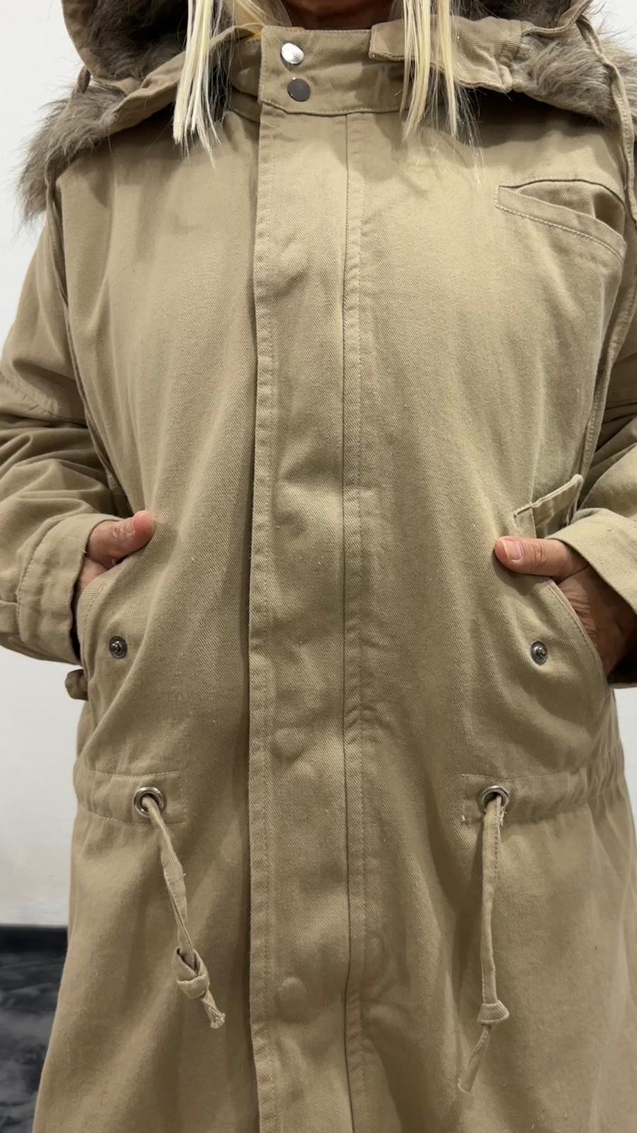 NuNu By Noir Bej Tüylü Kapüşonlu Oversize Gabardin Mont