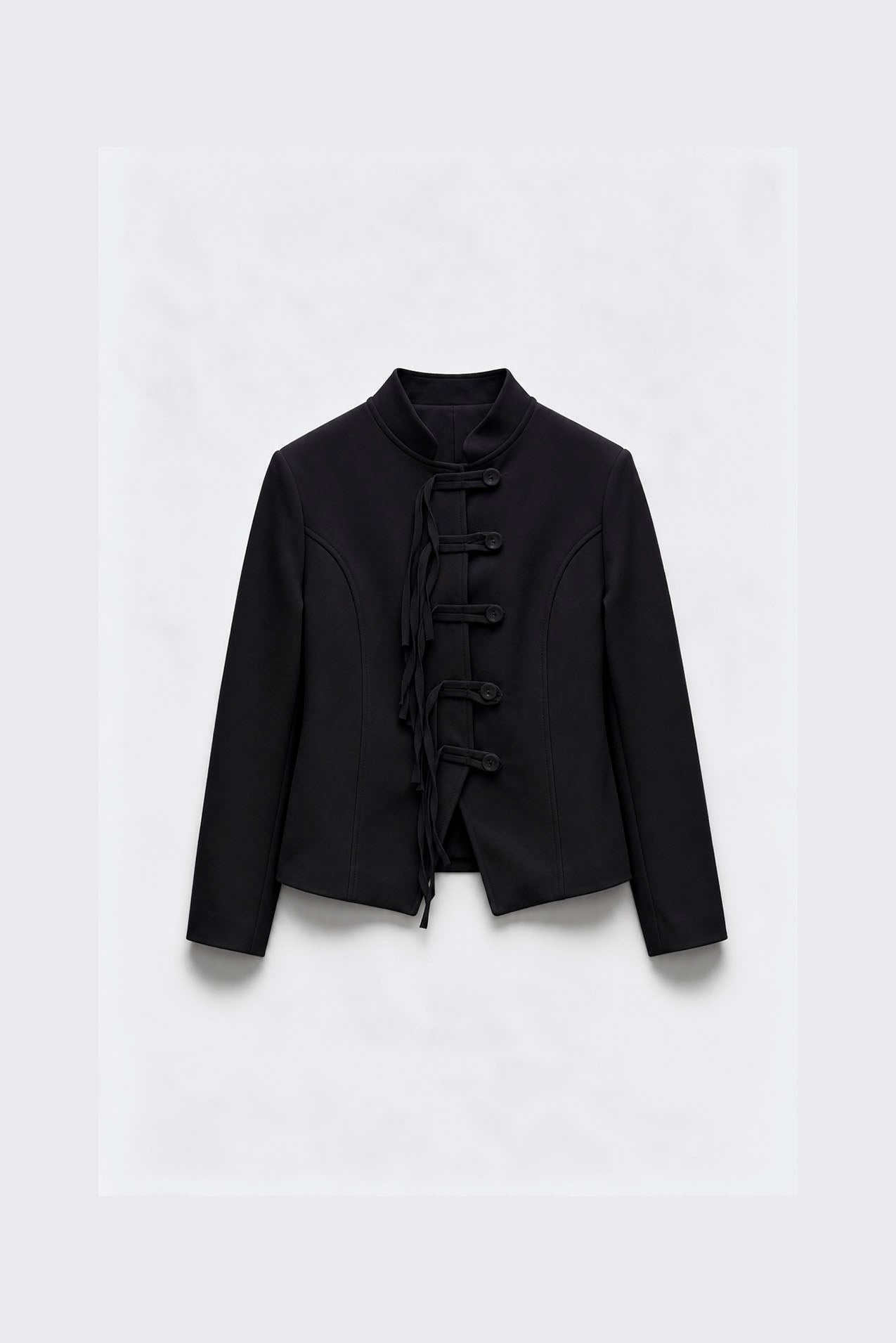 nunu-by-noir-knot-dugum-kapamali-siyah-kadin-ceket