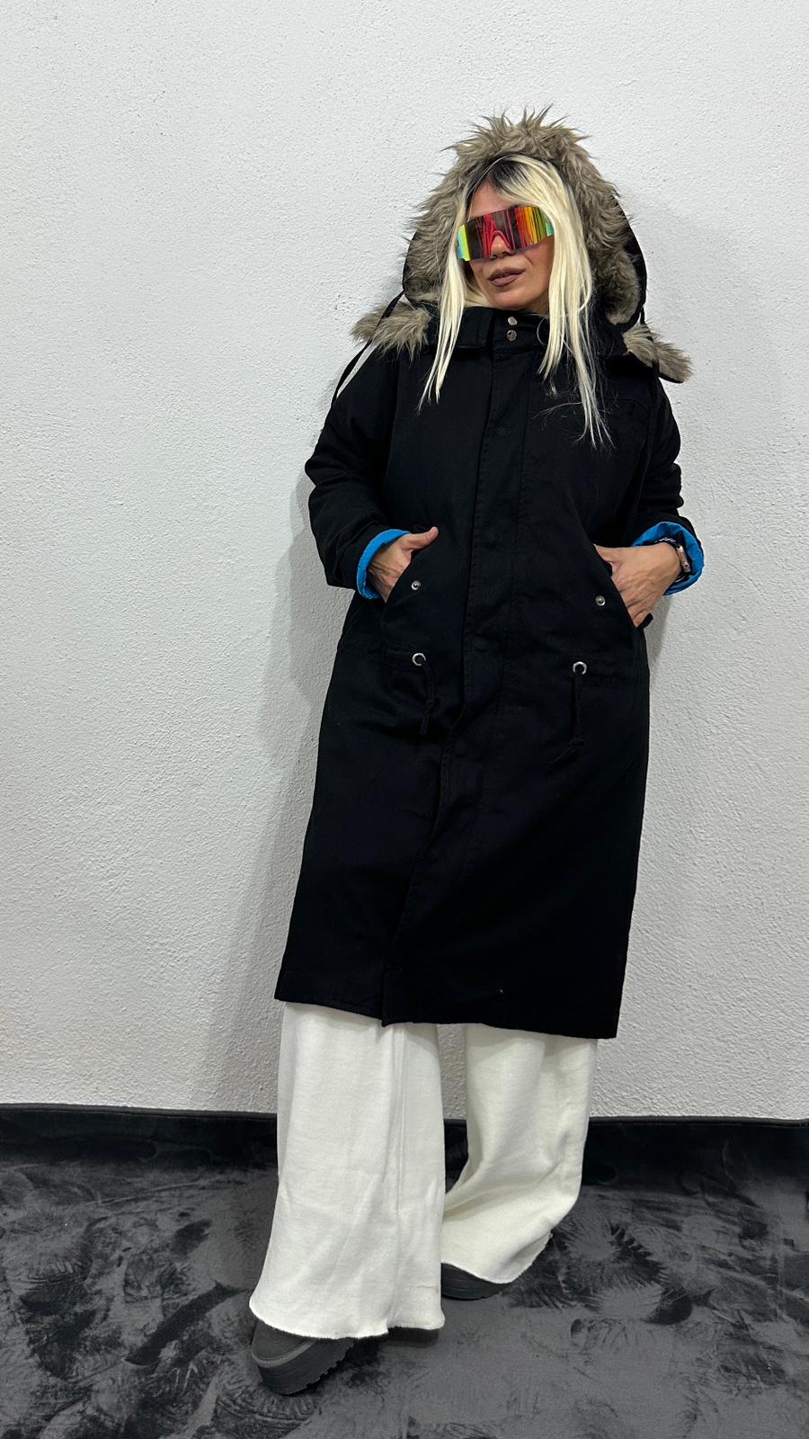 NuNu By Noir Siyah Tüylü Kapüşonlu Oversize Gabardin Mont