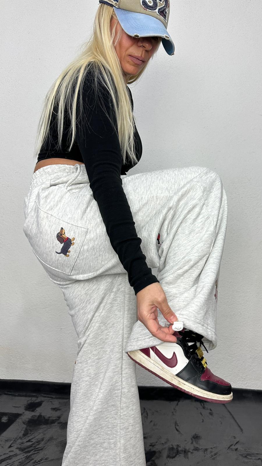 NuNu By Oversize Gri Köpek Baskılı Pantolon