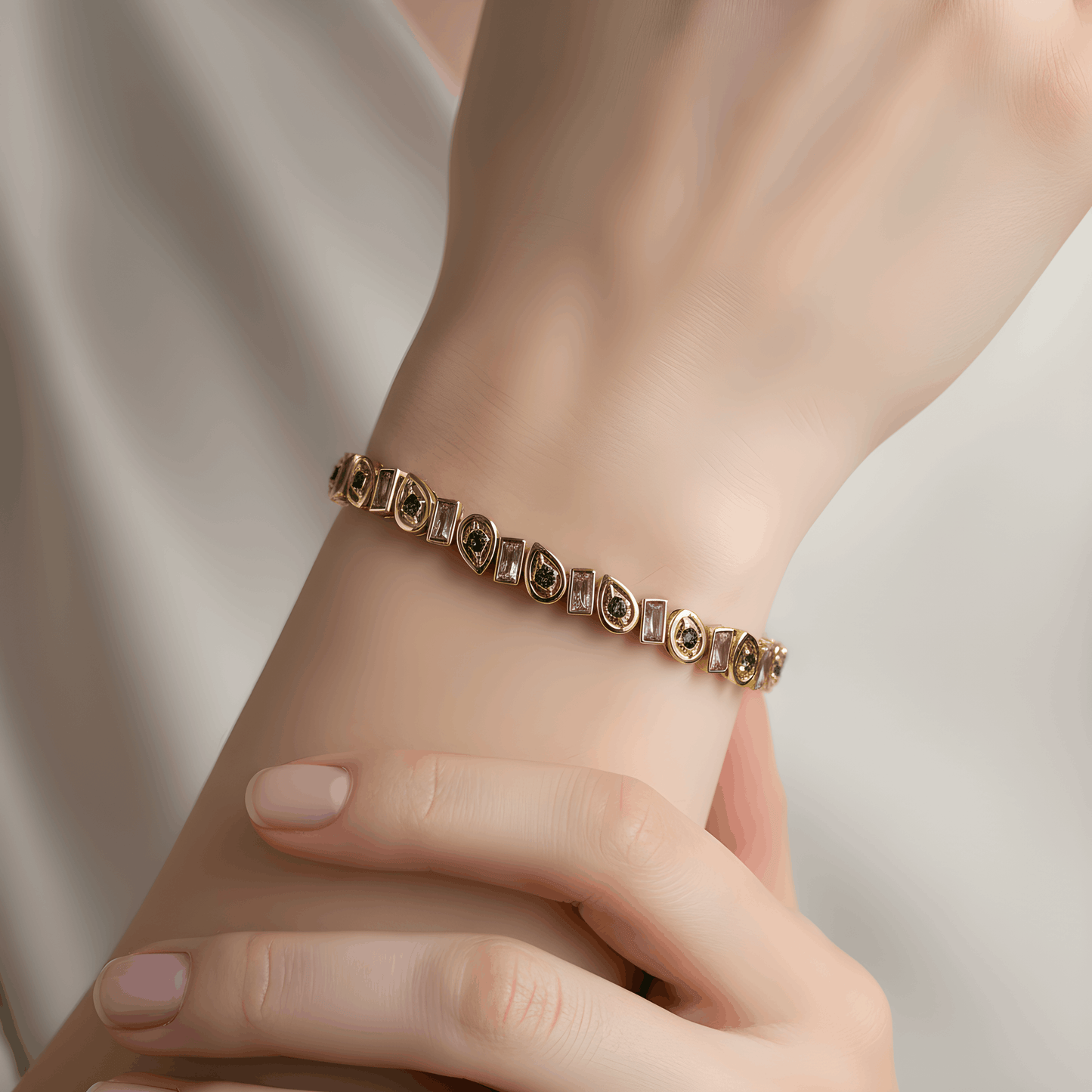 NuNu By Pembe Kare Yeşil Damla Taşlı Xuping Bileklik Gold